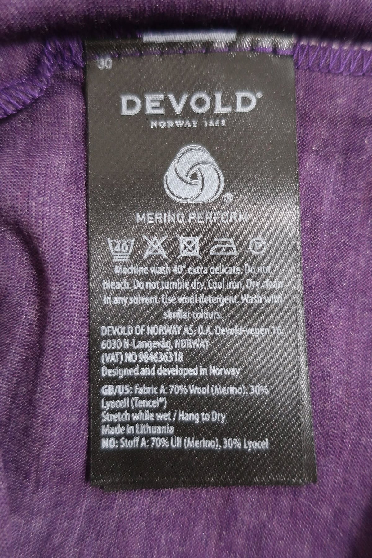 DEVOLD nauji moteriški marškinėliai su merino vilna S/M dydis