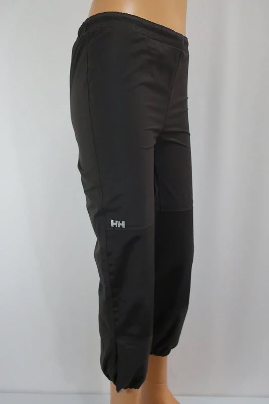 HELLY HANSEN vaikiškos laisvalaikio neperšlampančios laisvalaikio kelnės 140 ūgiui.