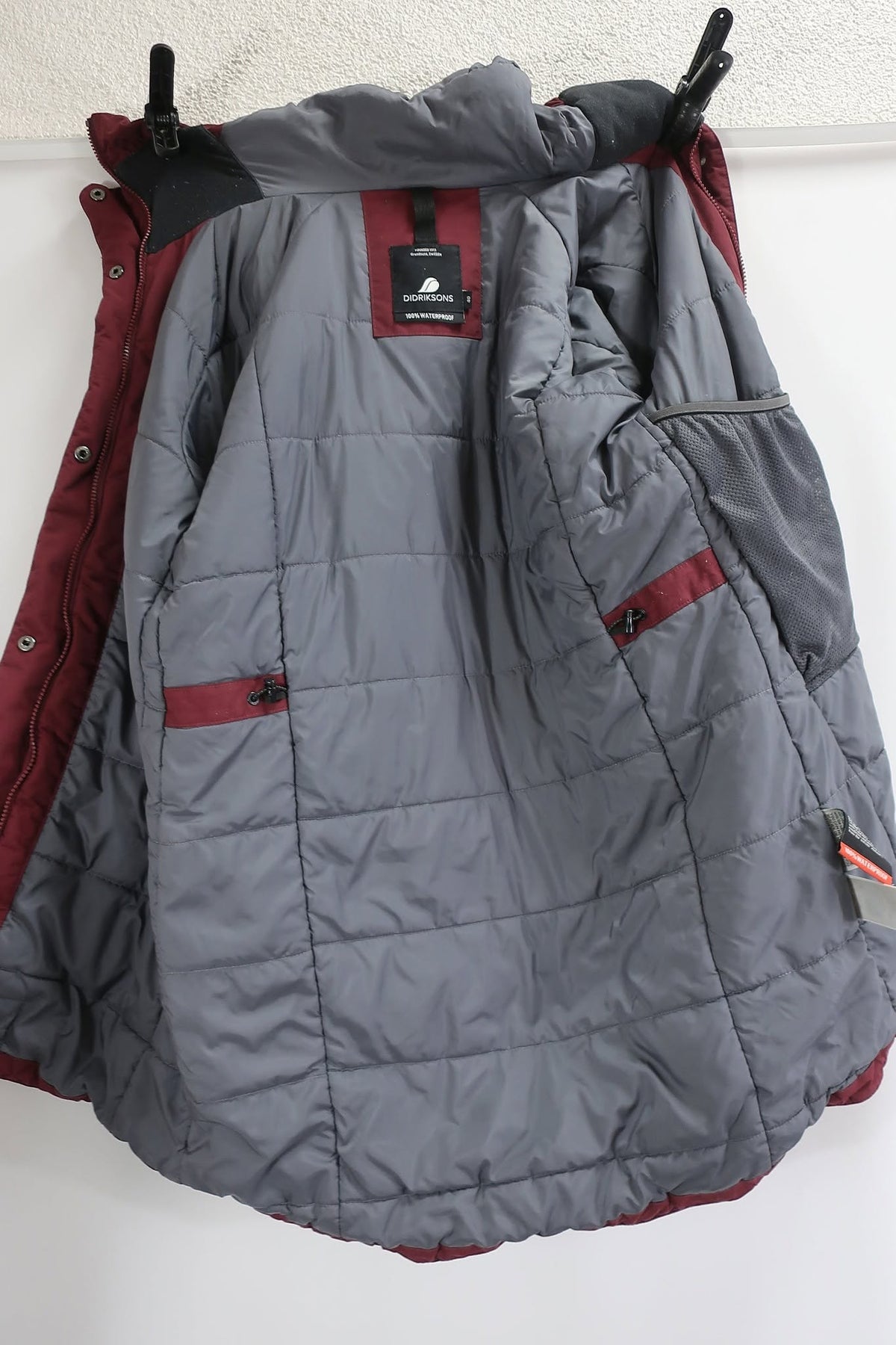 DIDRIKSONS moteriškas šiltas puspaltis/parka 40 dydis