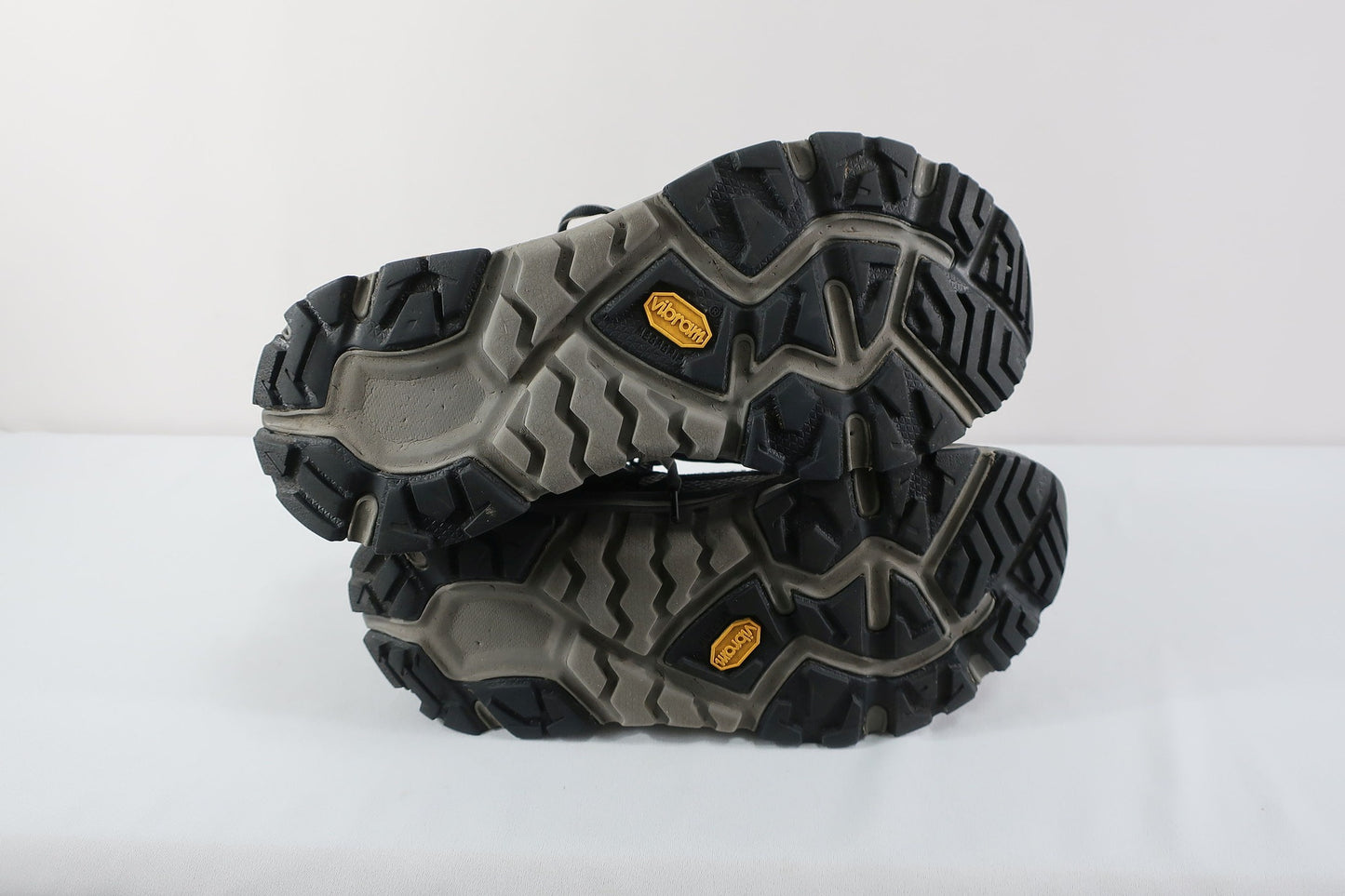 HOKA ONE ONE laisvalaikio, žygio batai su Gore-tex 43,5/44 dydis