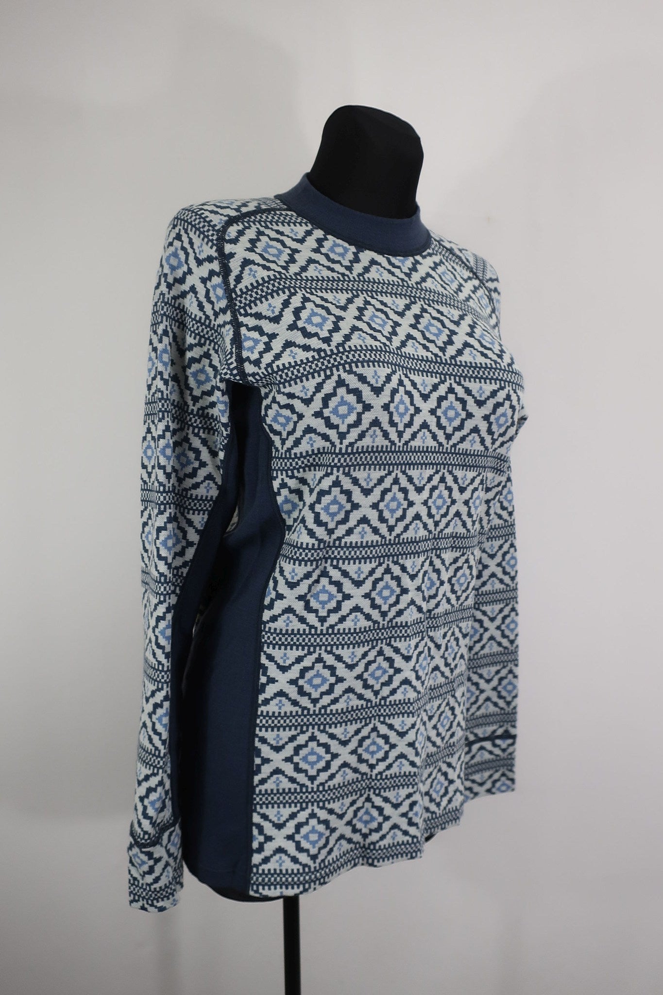 DEVOLD nauji moteriški marškinėliai su merino vilna L/XL dydis