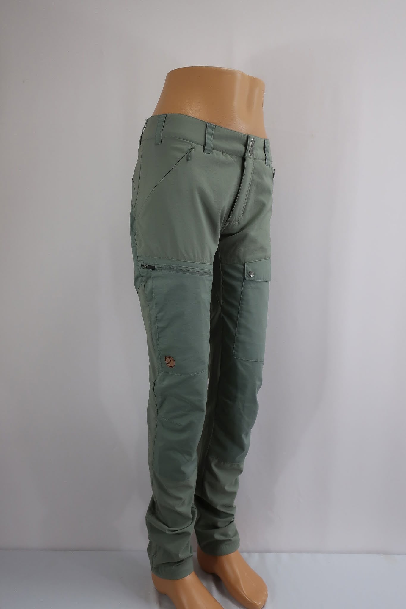 FJALLRAVEN moteriškos laisvalaikio, trekingo kelnės 40 dydis