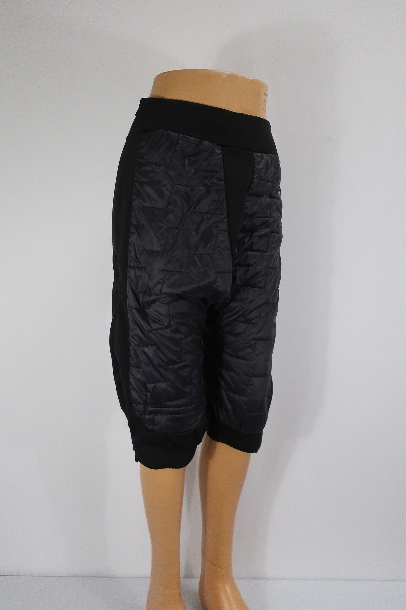 HELLY HANSEN šilti šortai M/L dydis