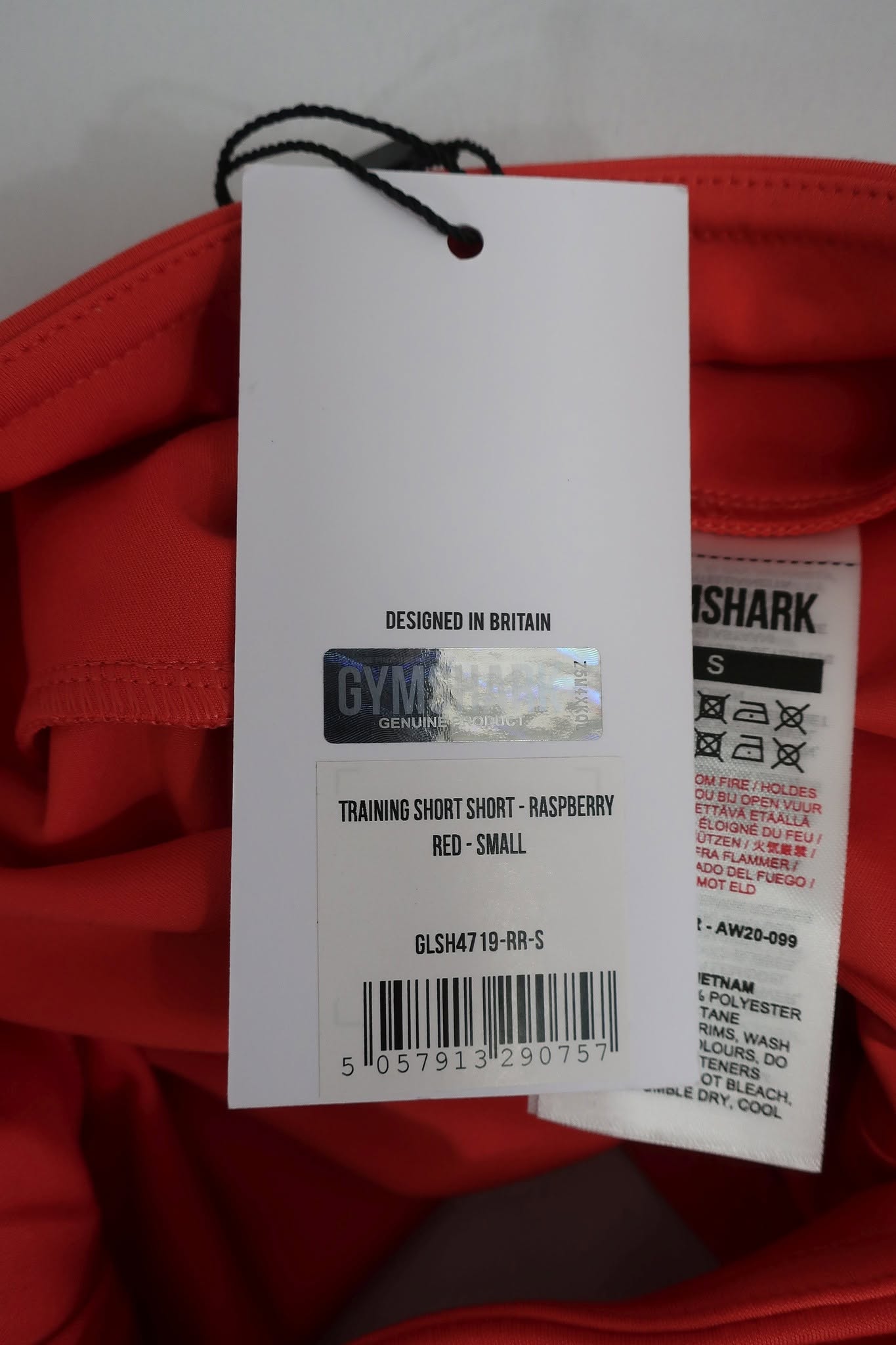 GYMSHARK nauji moteriški sportiniai šortai S ir M dydis