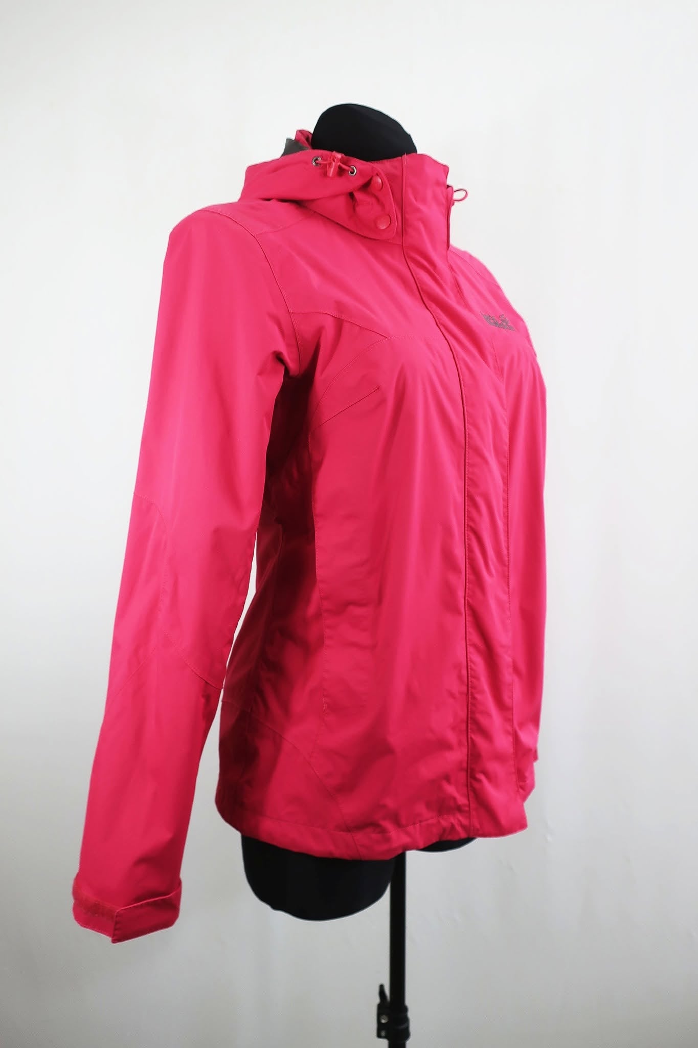 JACK WOLFSKIN moteriška striukė XS dydis