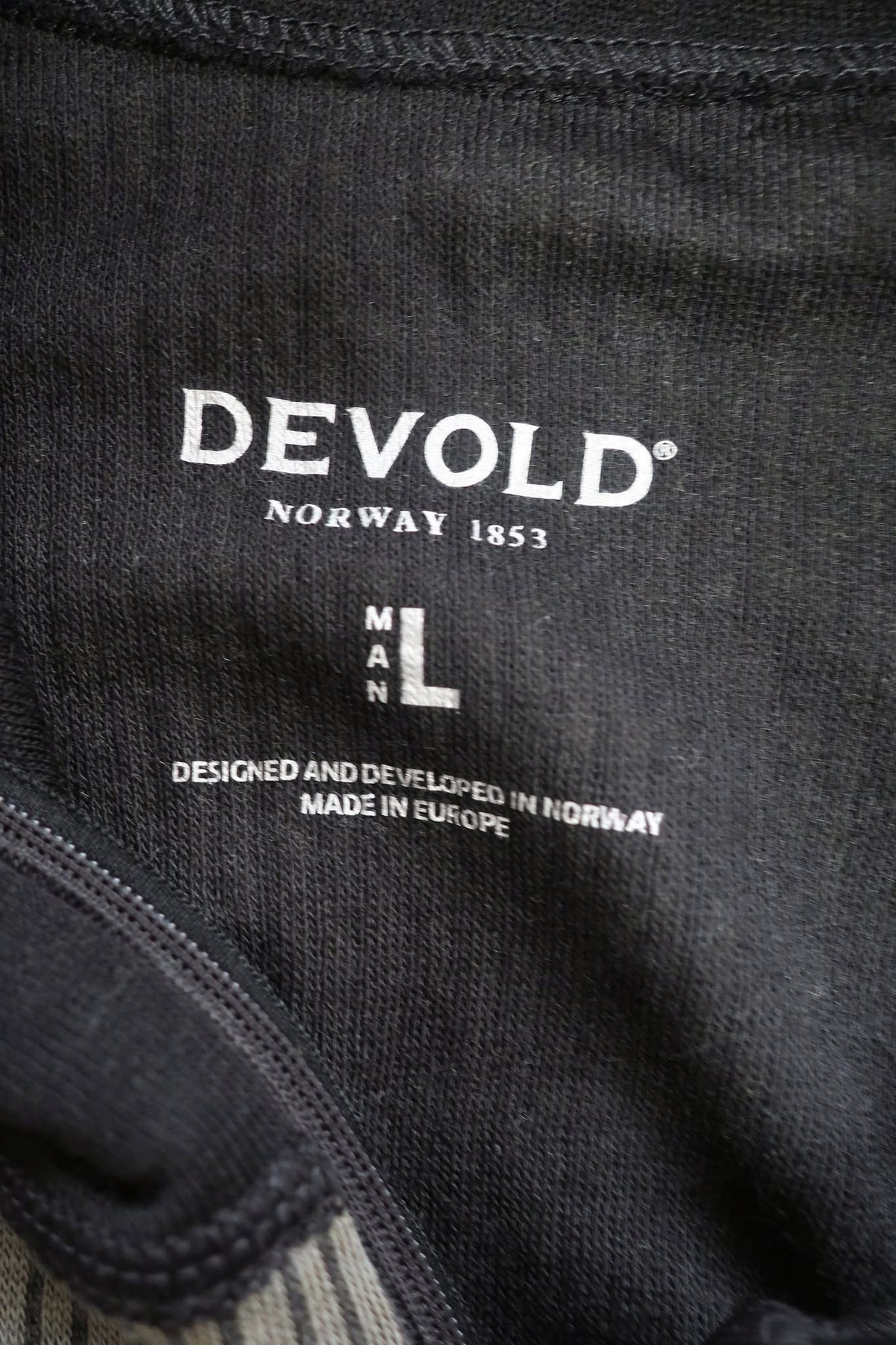 DEVOLD vyriški nauji marškinėlia su merino vilna L dydis