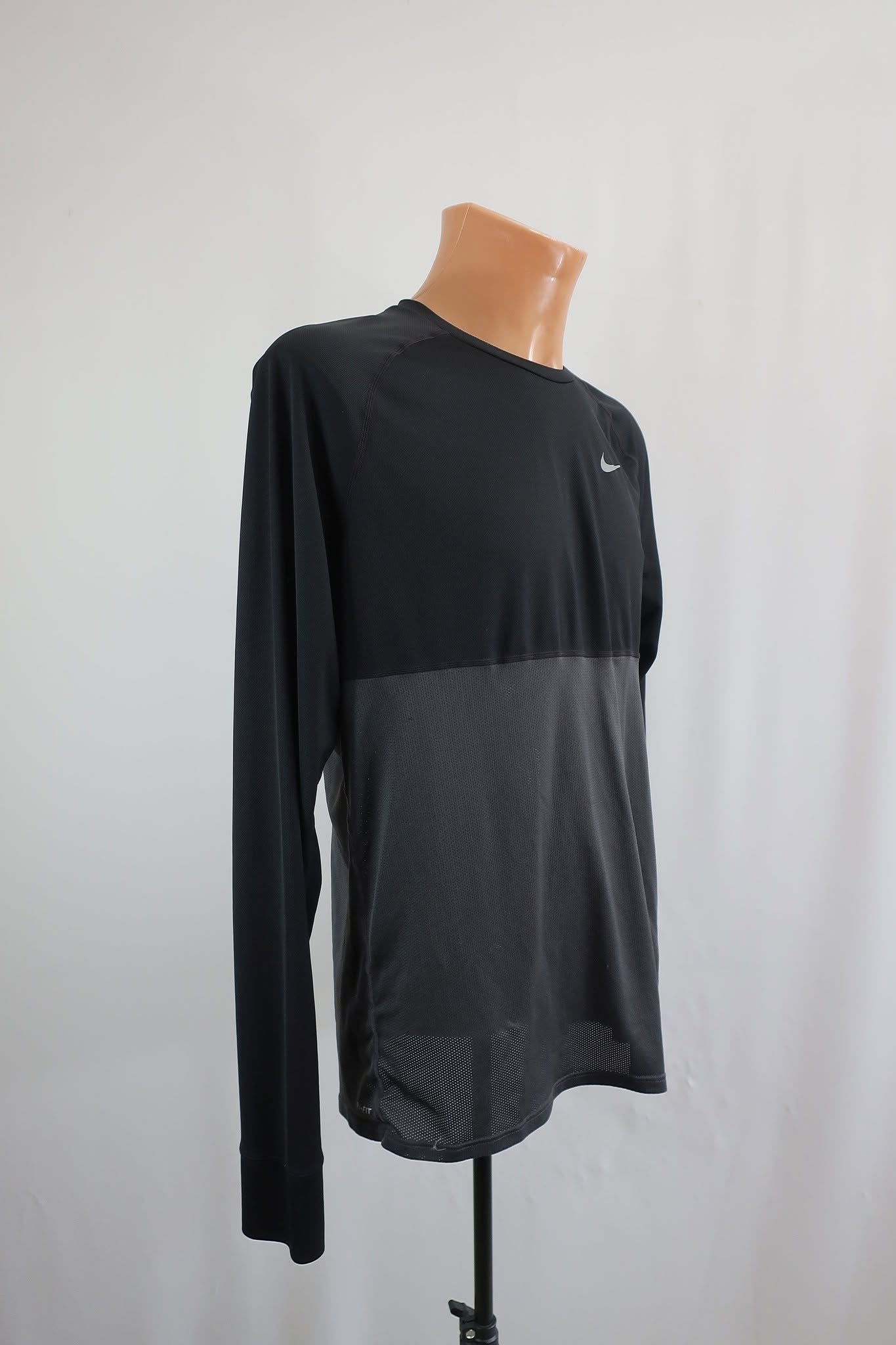 NIKE vyriški marškinėliai XL dydis