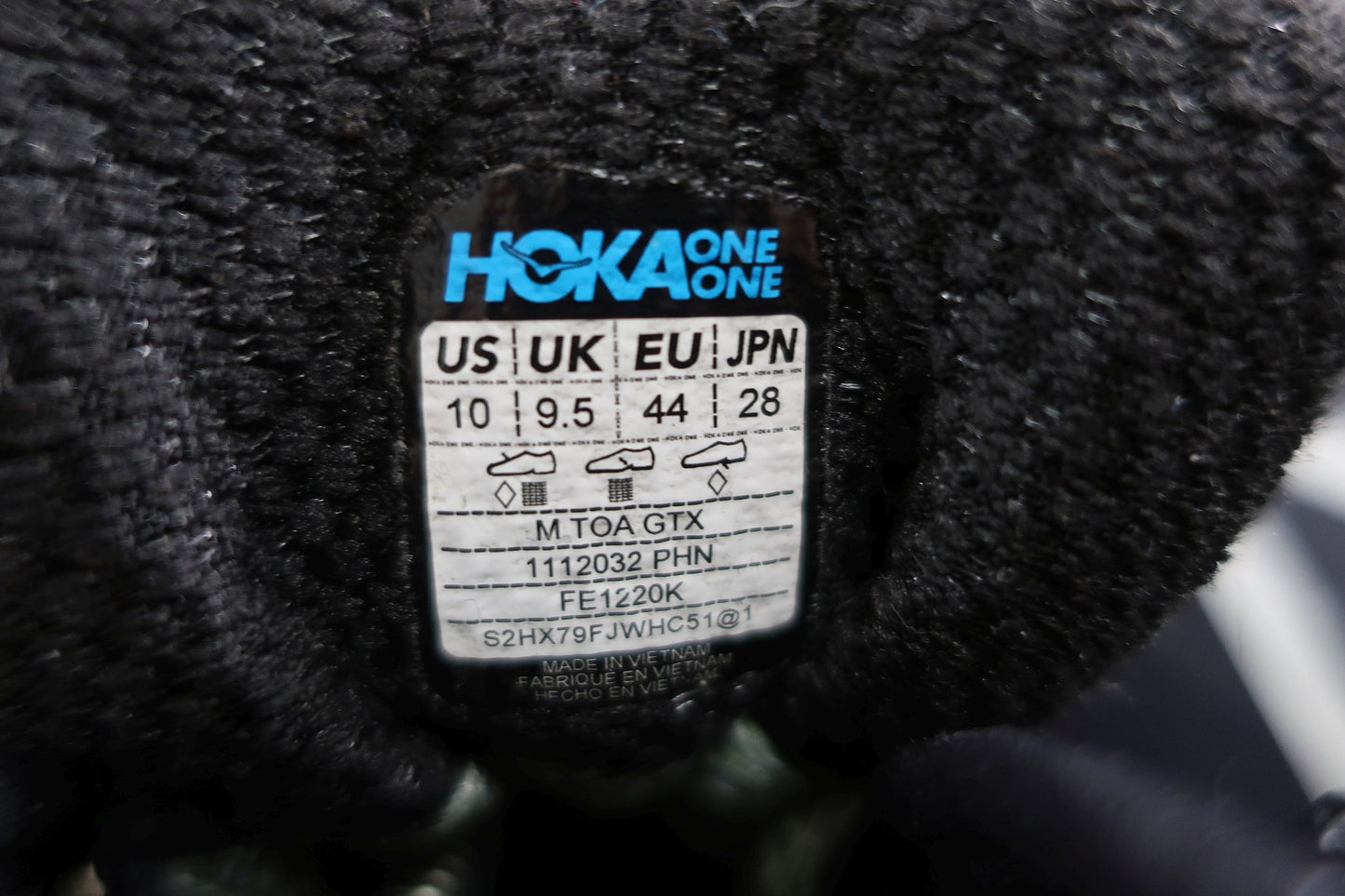 HOKA ONE ONE laisvalaikio, žygio batai su Gore-tex 43,5/44 dydis