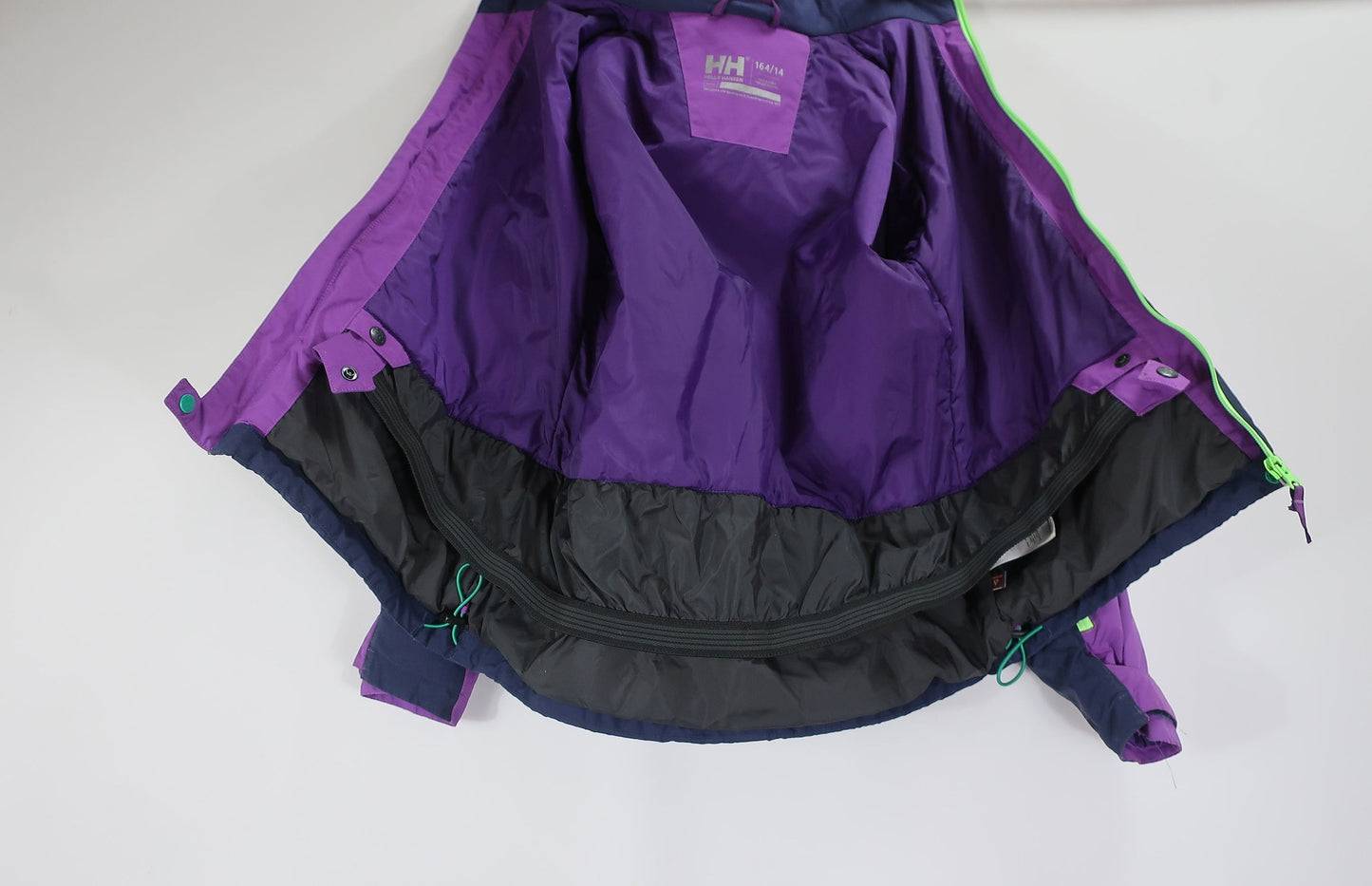 HELLY HANSEN striukė su Primaloft 158/164 ūgiui