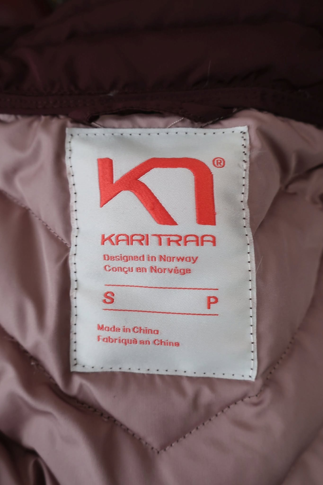 KARITRAA moteriška pūkinė striukė/šiltukas S dydis
