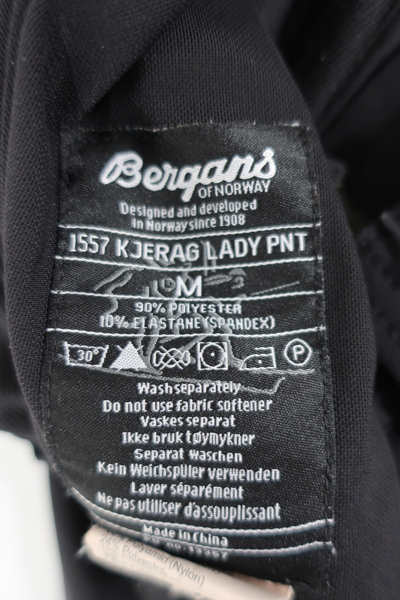 BERGANS moteriškos laisvalaikio, trekingo kelnės M/L dydis