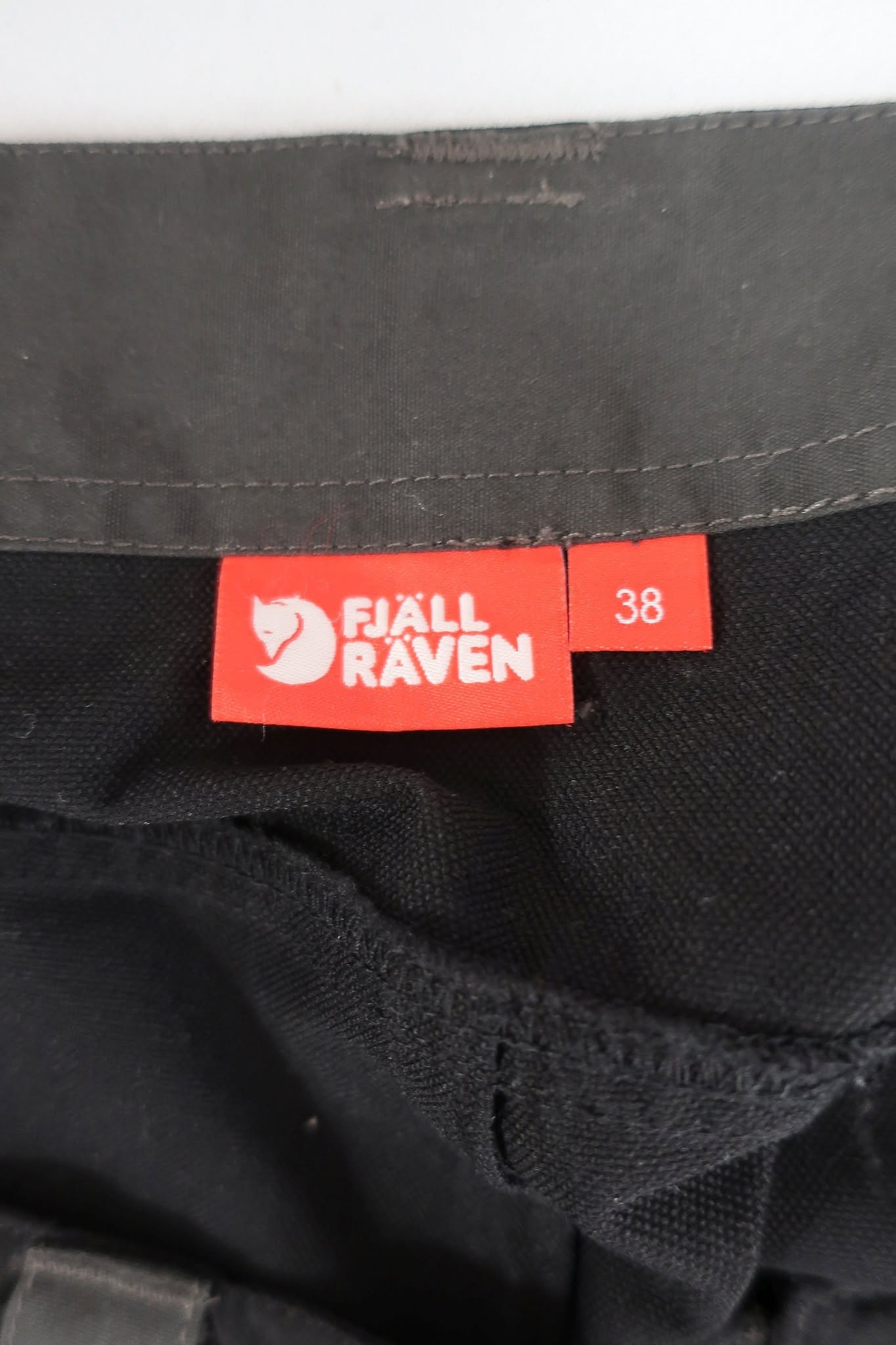FJALLRAVEN moteriškos laisvalaikio, trekingo kelnės 38/40 dydis