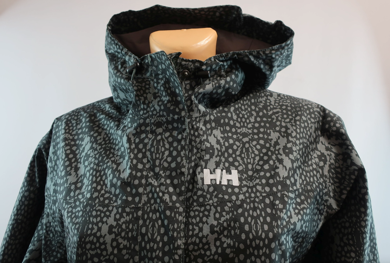 HELLY HANSEN moteriška striukė M dydis