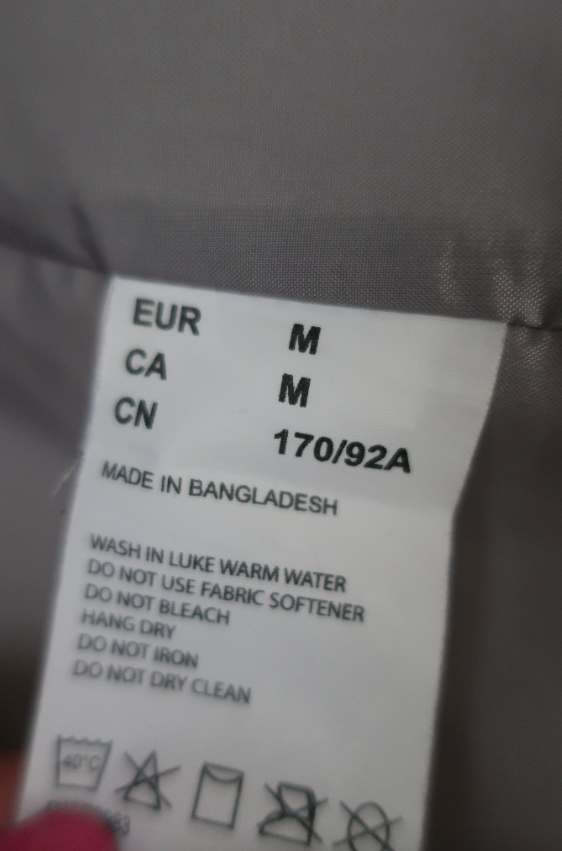 HELLY HANSEN moteriška striukė M dydis