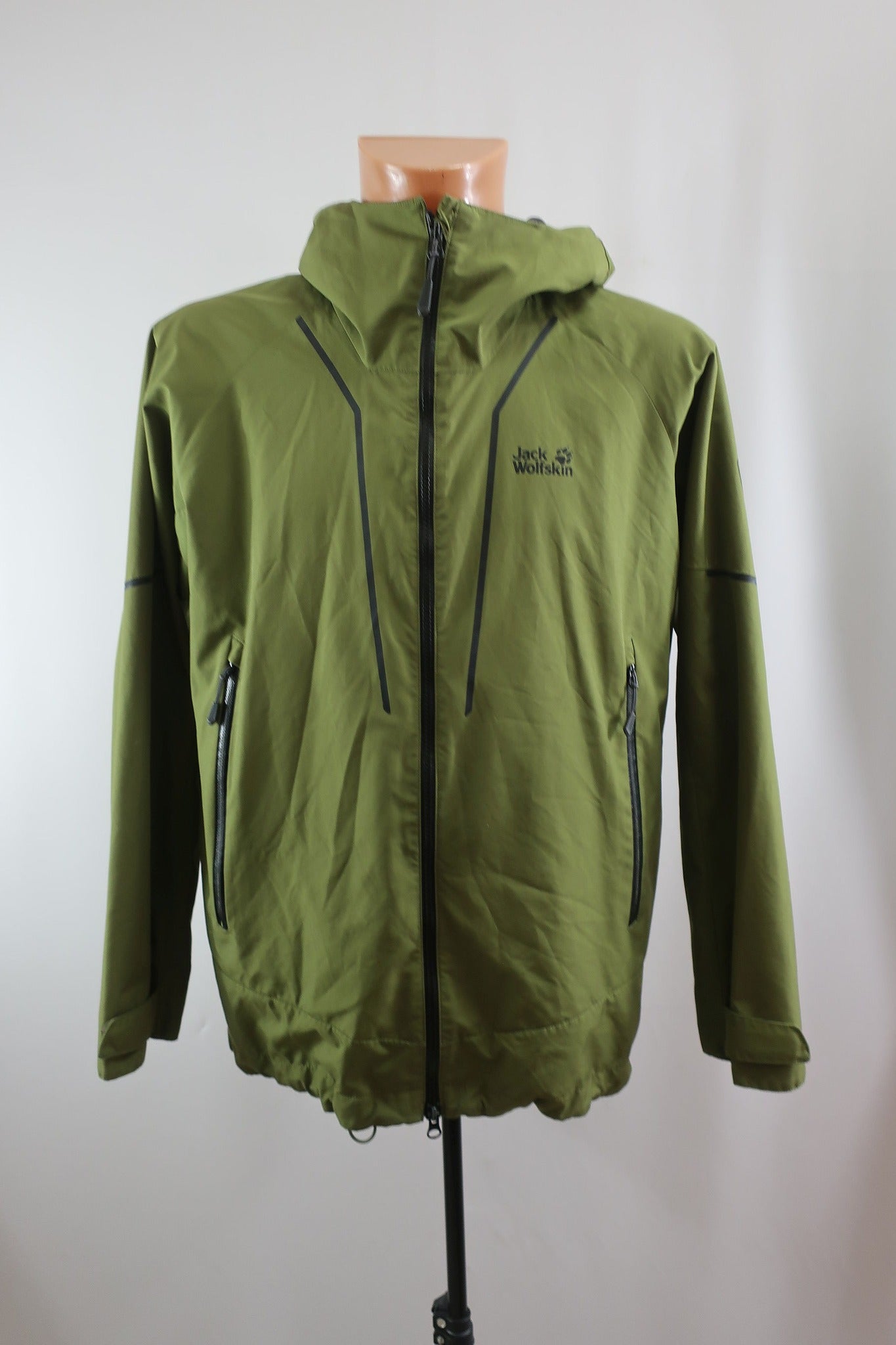 JACK WOLFSKIN vyriška striukė S/M dydis