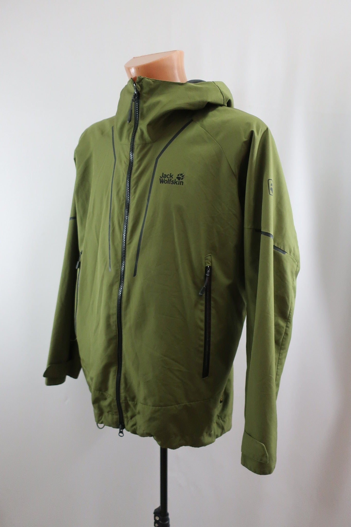 JACK WOLFSKIN vyriška striukė S/M dydis