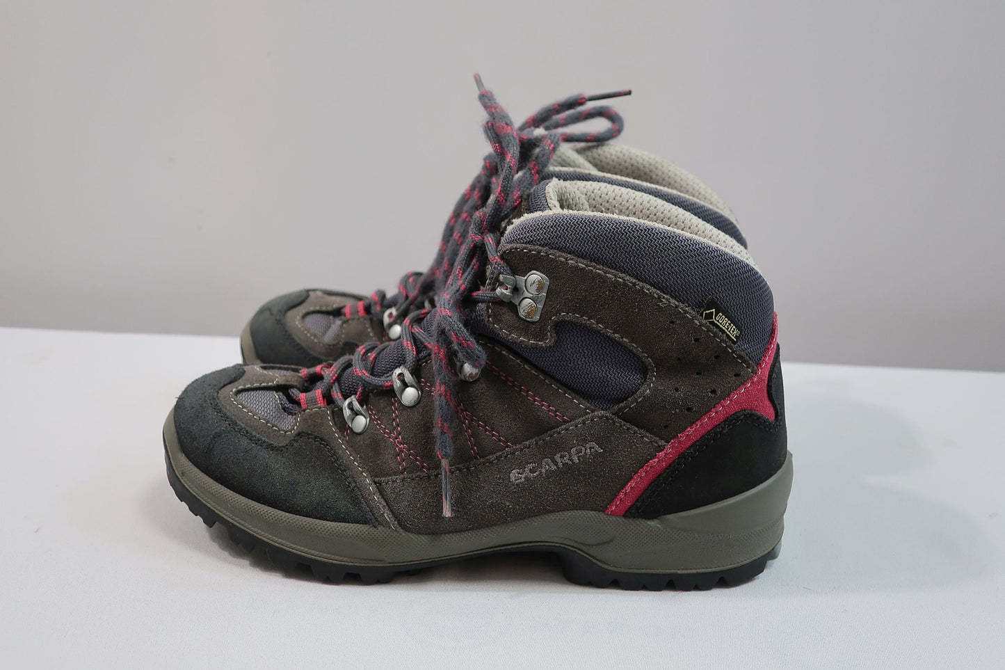 SCARPA laisvalaikio, žygio batai su Gore-Tex 36/36,5 dydis