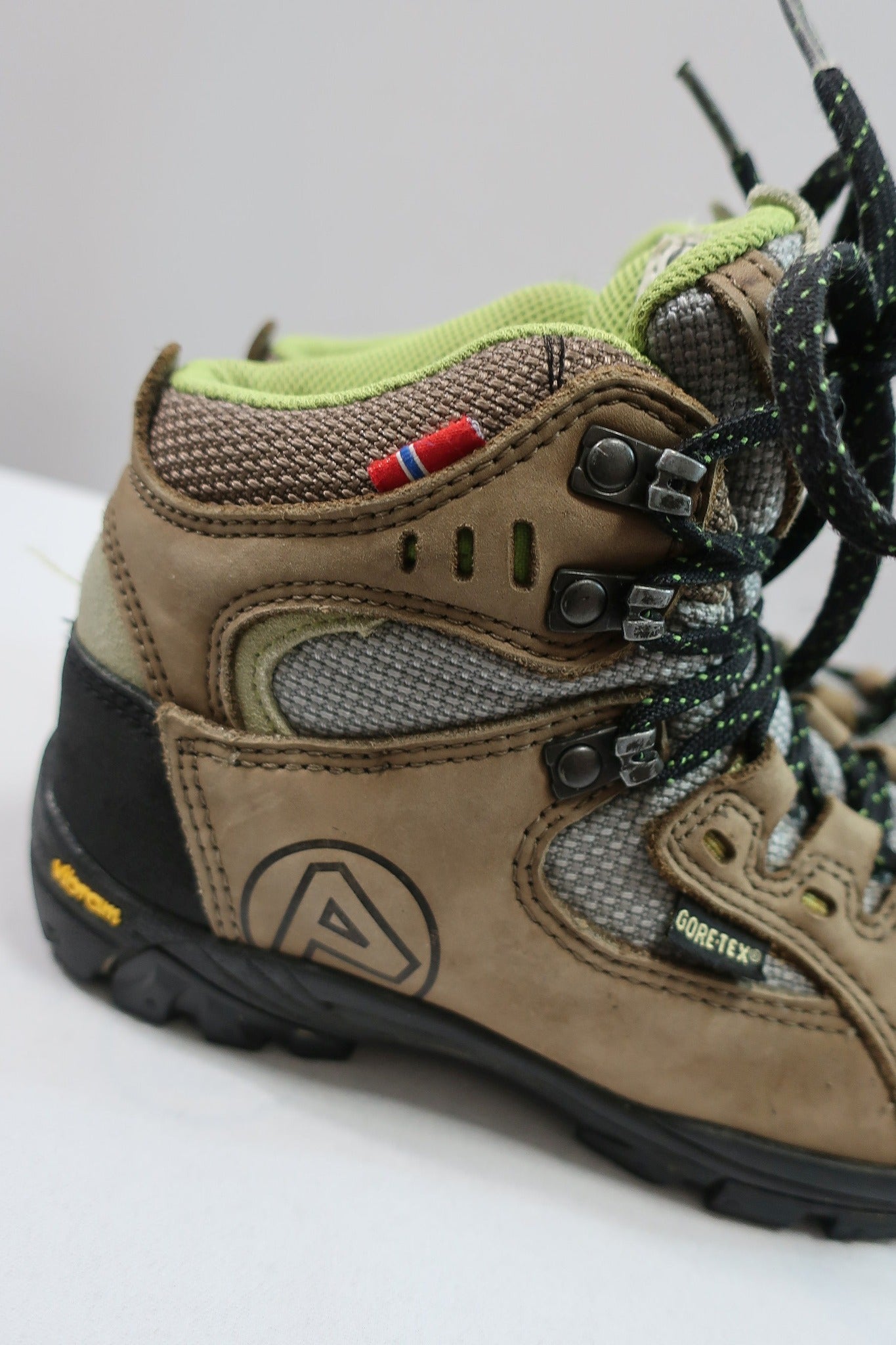 ALFA vaikiški laisvalaikio, žygio batai su Gore-Tex 32 dydis