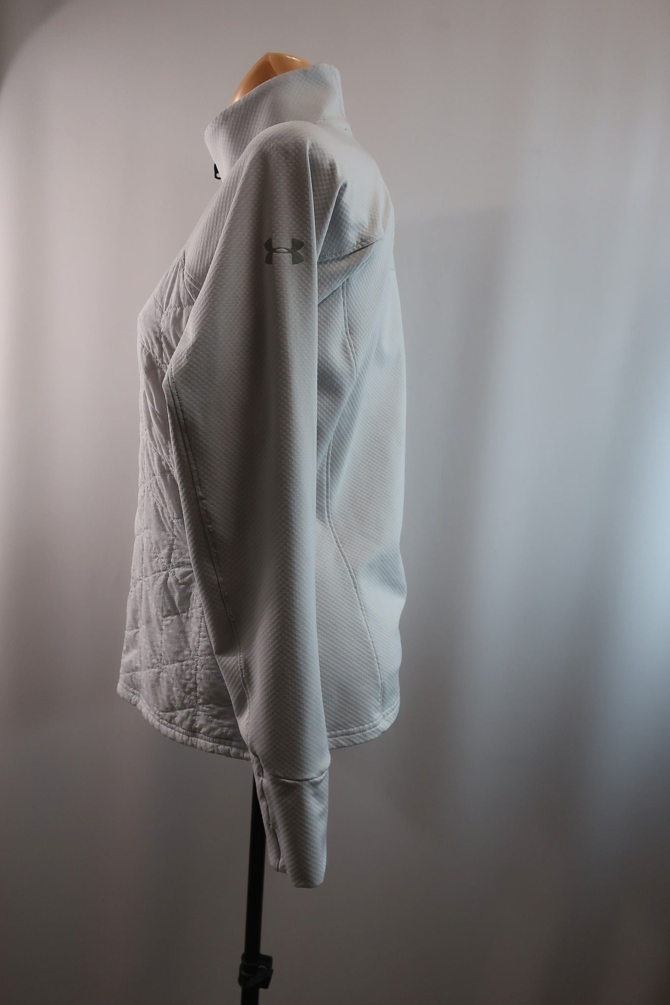 UNDER ARMOUR moteriškas sportinis šiltukas S/M dydis