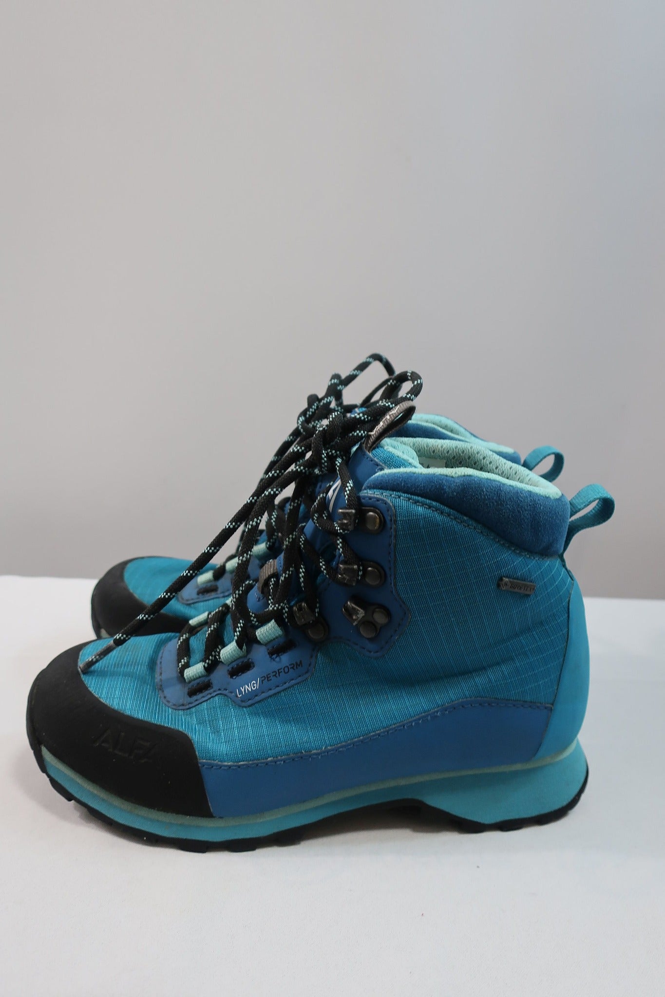 ALFA laisvalaikio, žygio batai su Gore-tex 36 dydis