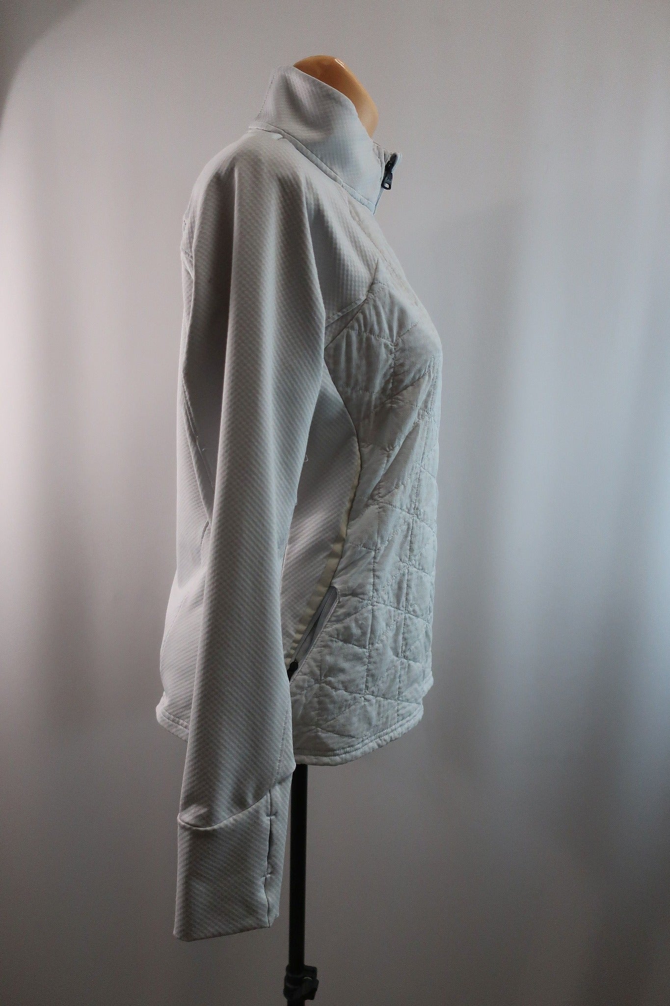 UNDER ARMOUR moteriškas sportinis šiltukas S/M dydis