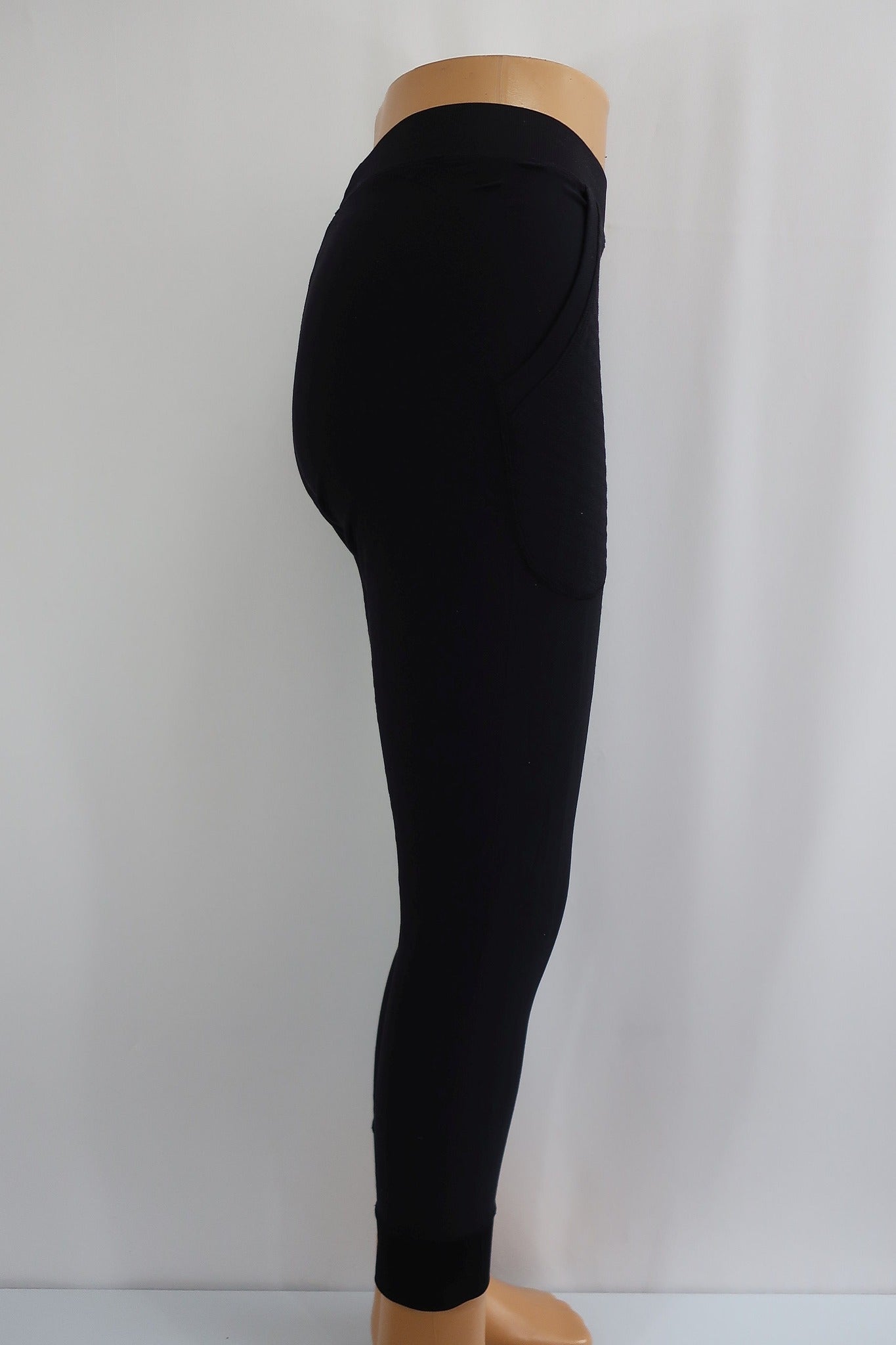 25073025 UYN moteriškos sportinės tamprės/kelnės S dydis