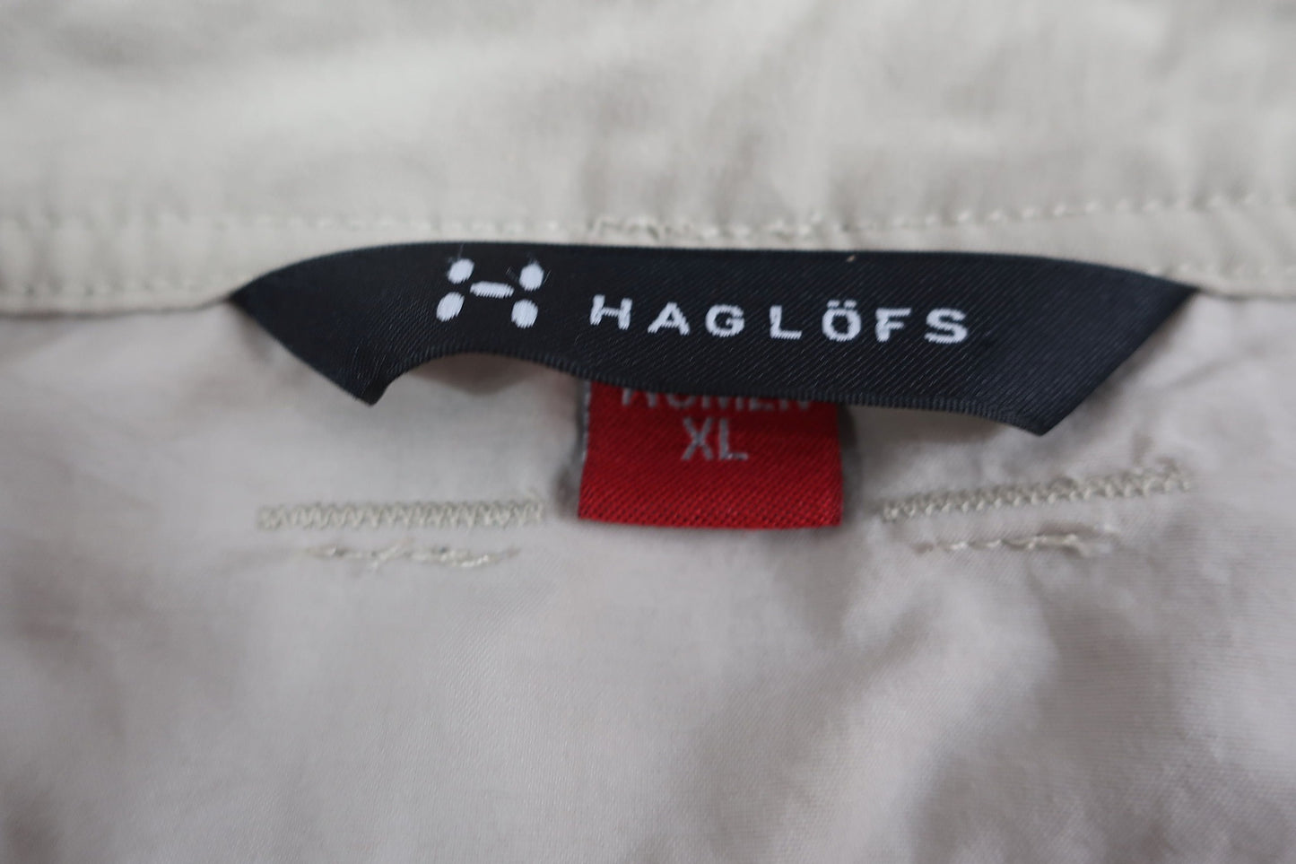 HAGLOFS moteriški bridžai /ilgesni šortai XL dydis
