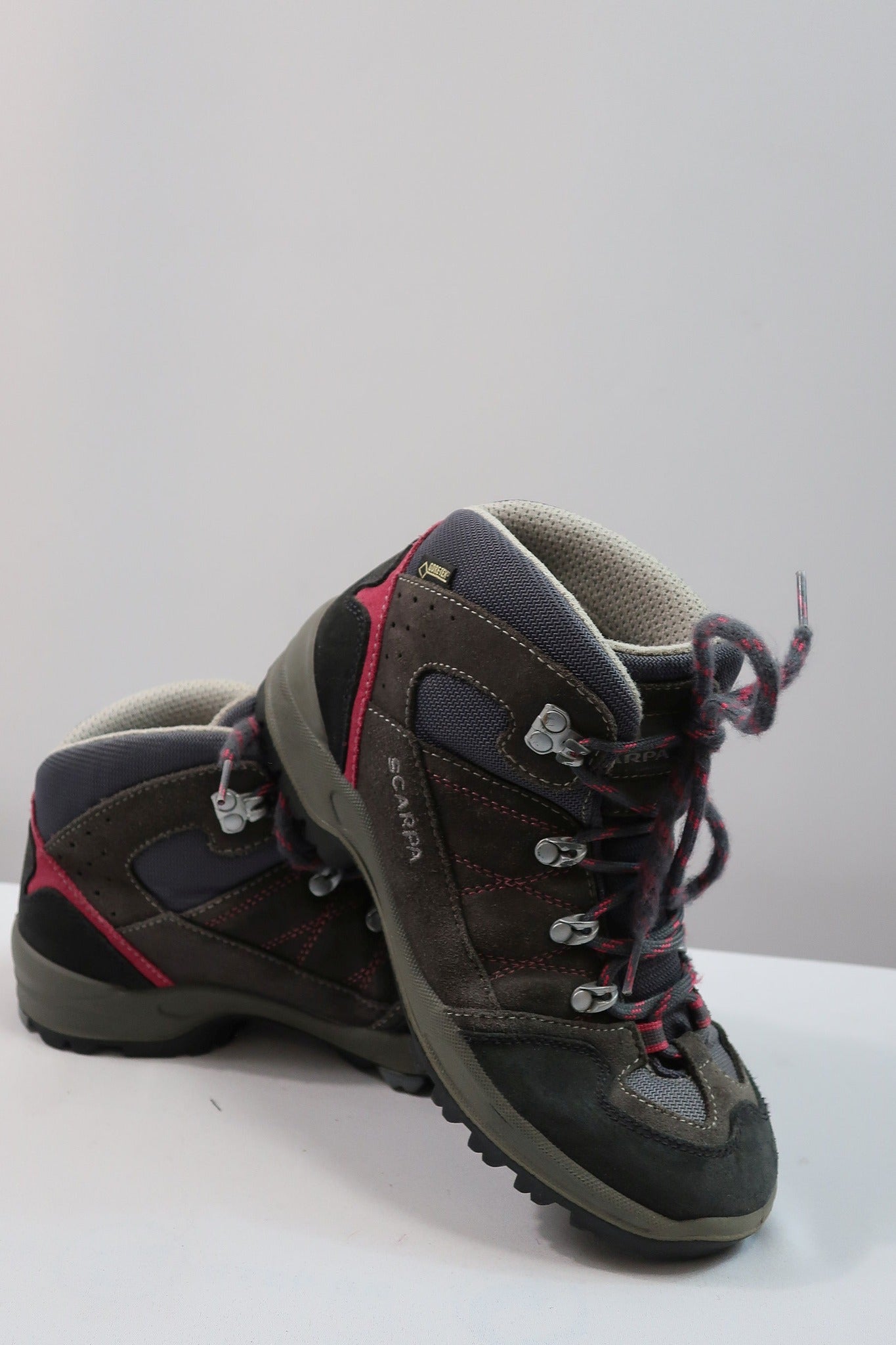 SCARPA laisvalaikio, žygio batai su Gore-Tex 36/36,5 dydis