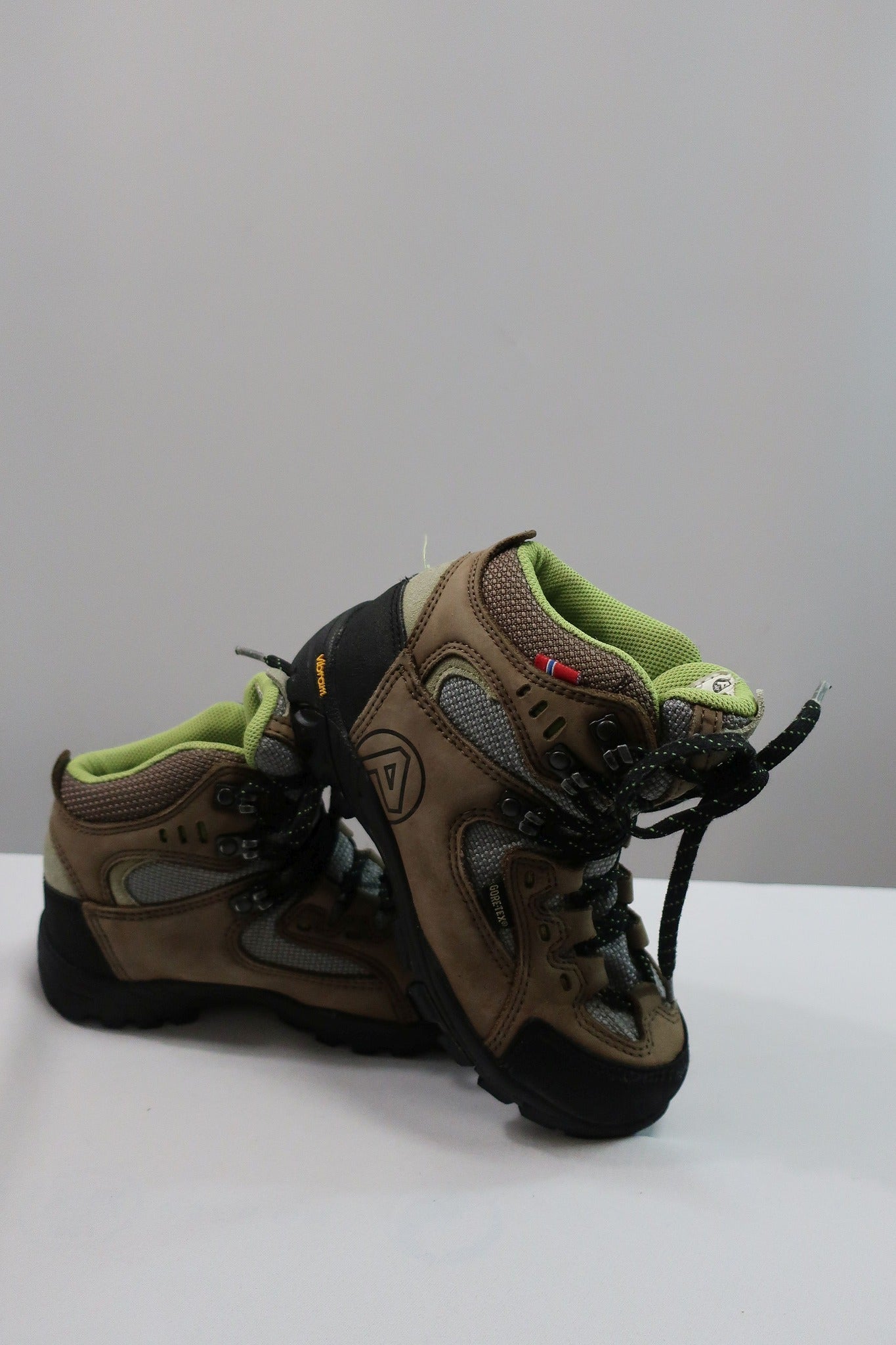 ALFA vaikiški laisvalaikio, žygio batai su Gore-Tex 32 dydis