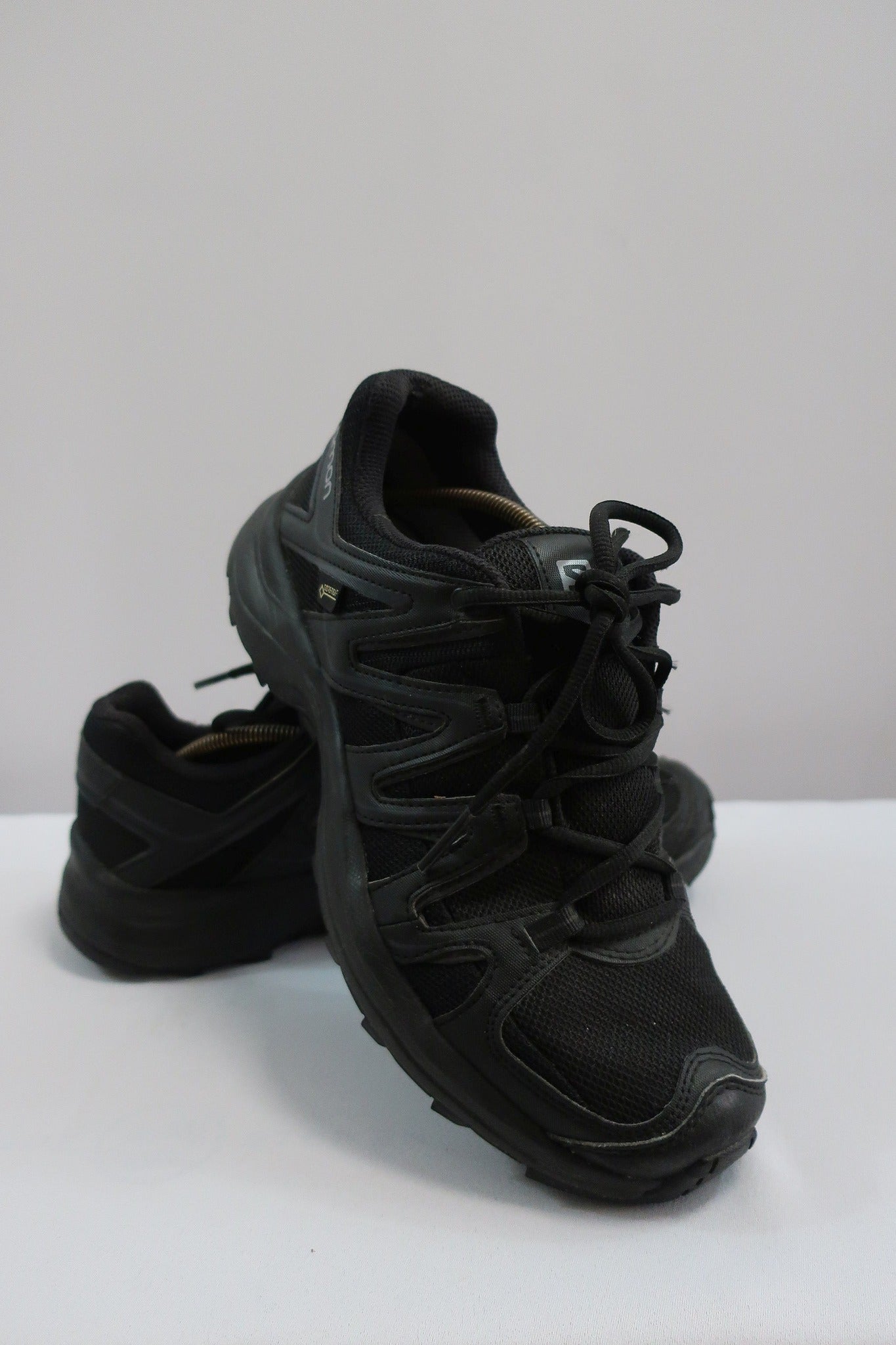 SALOMON laisvalaikio batai su Gore-tex 39 dydis