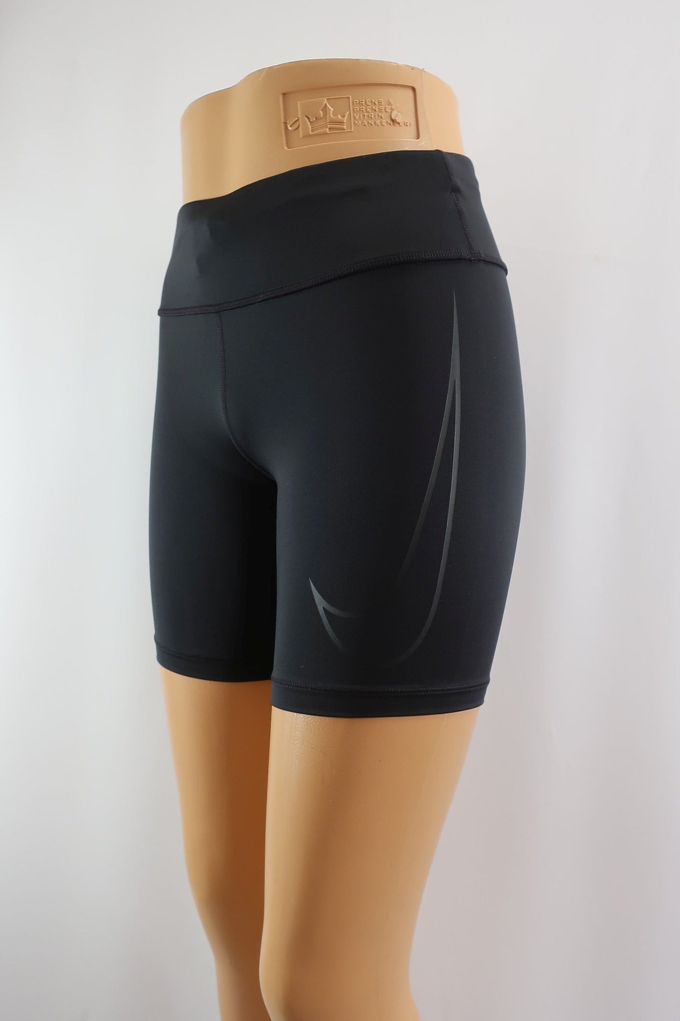 NIKE moteriški sportiniai šortai XS/S dydis