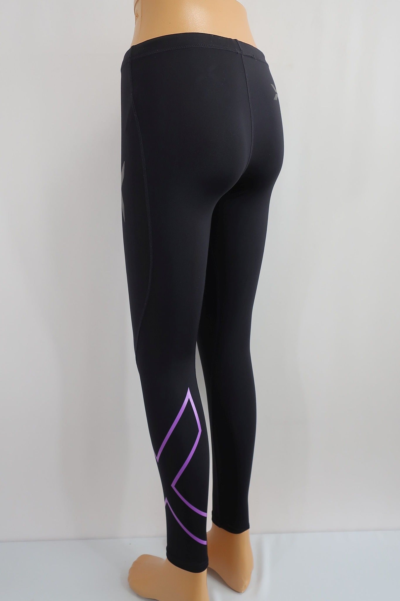 2XU moteriškos sportinės kompresinės tamprės MT dydis