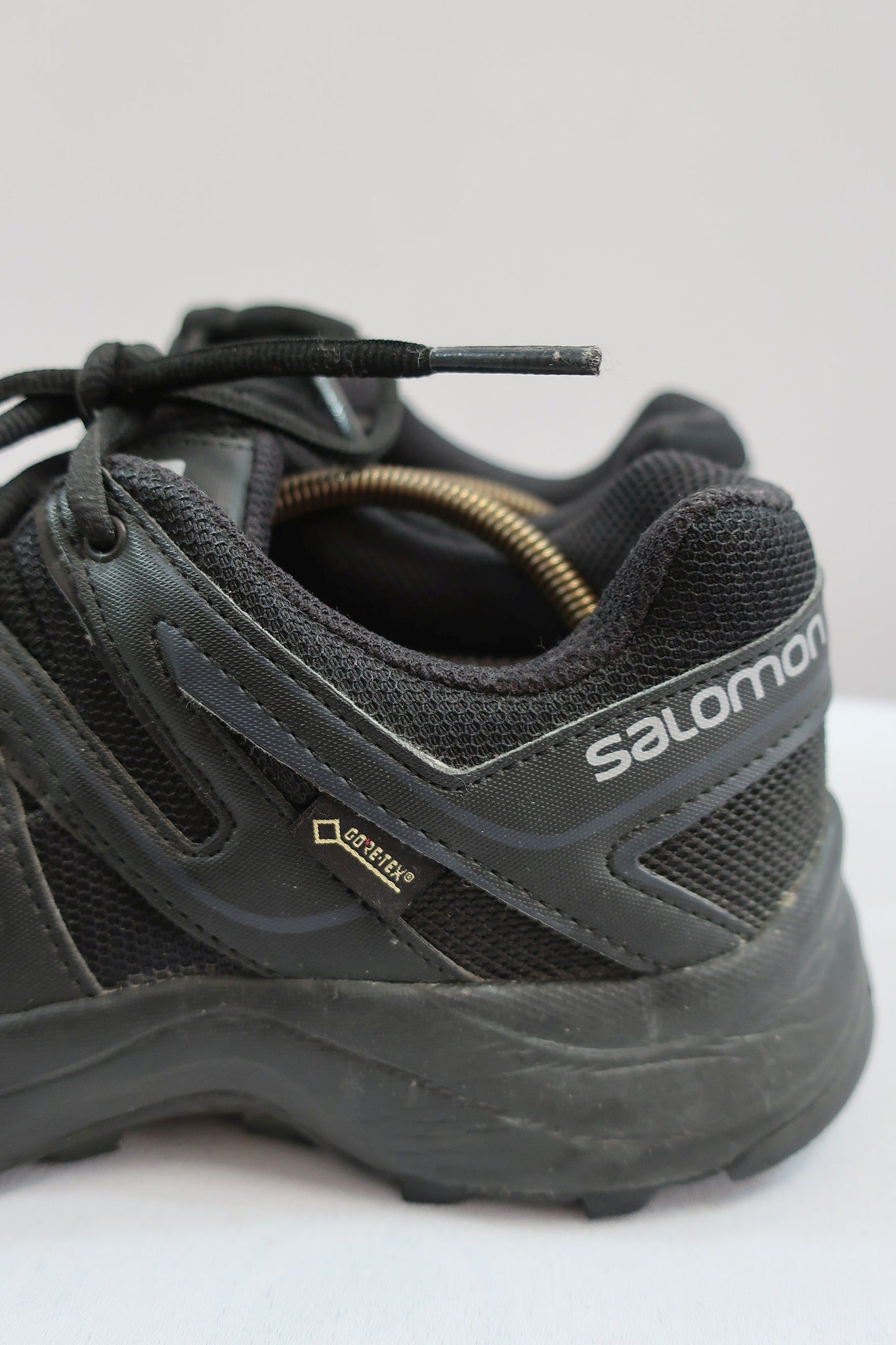 SALOMON laisvalaikio batai su Gore-tex 39 dydis