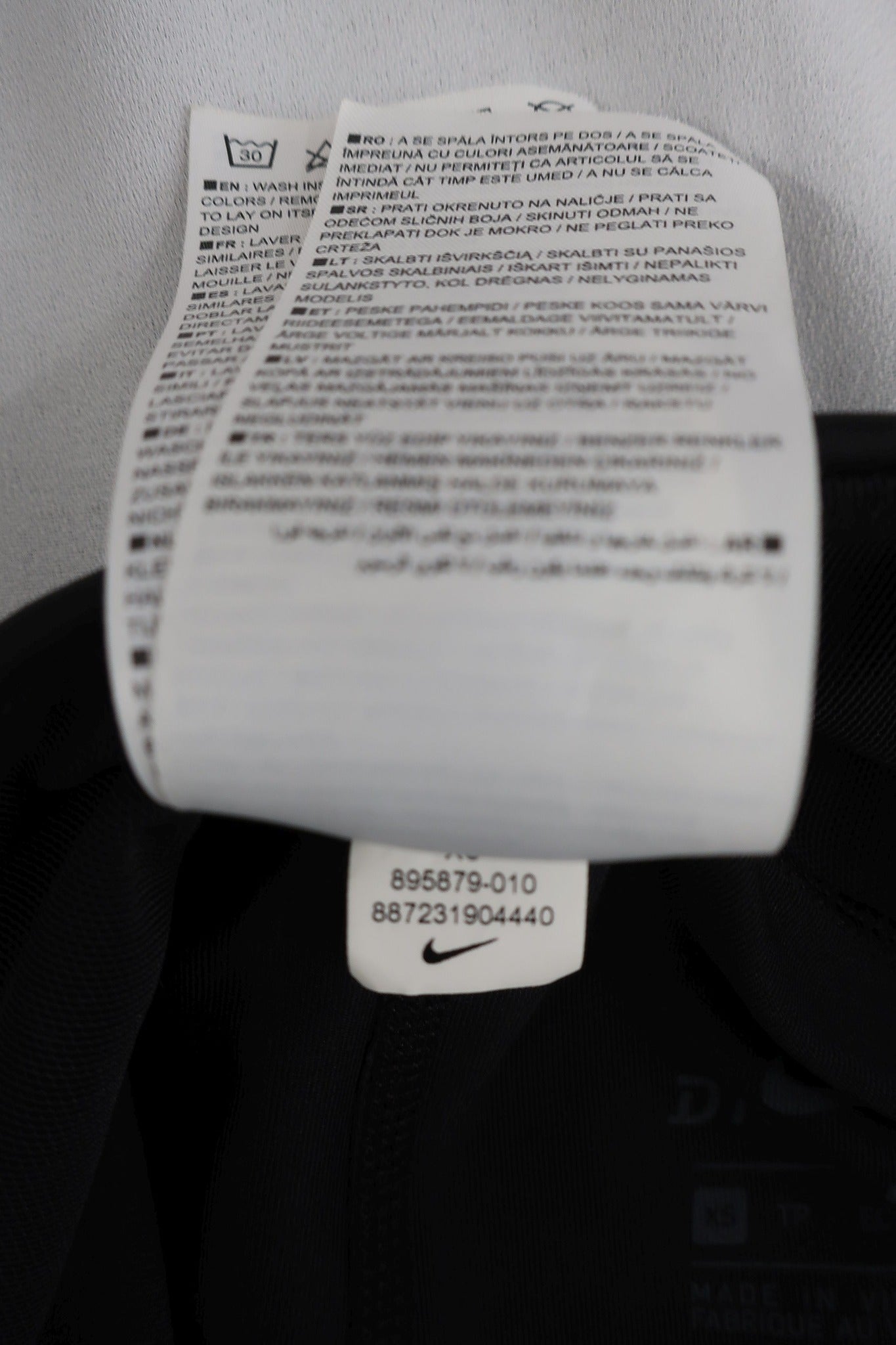 NIKE moteriški sportiniai šortai XS/S dydis