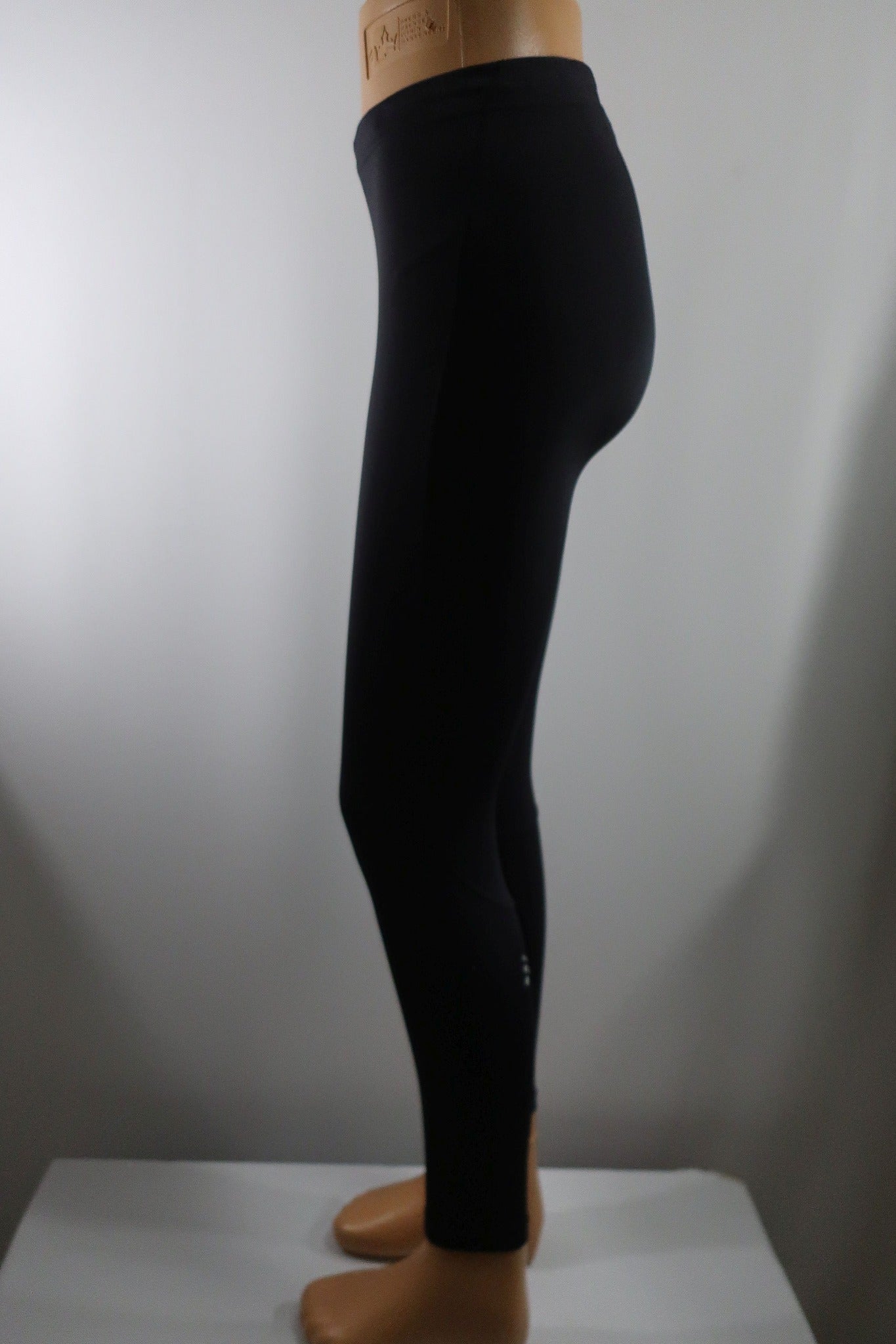 CRAFT vyriškos sportinės tamprės M dydis.