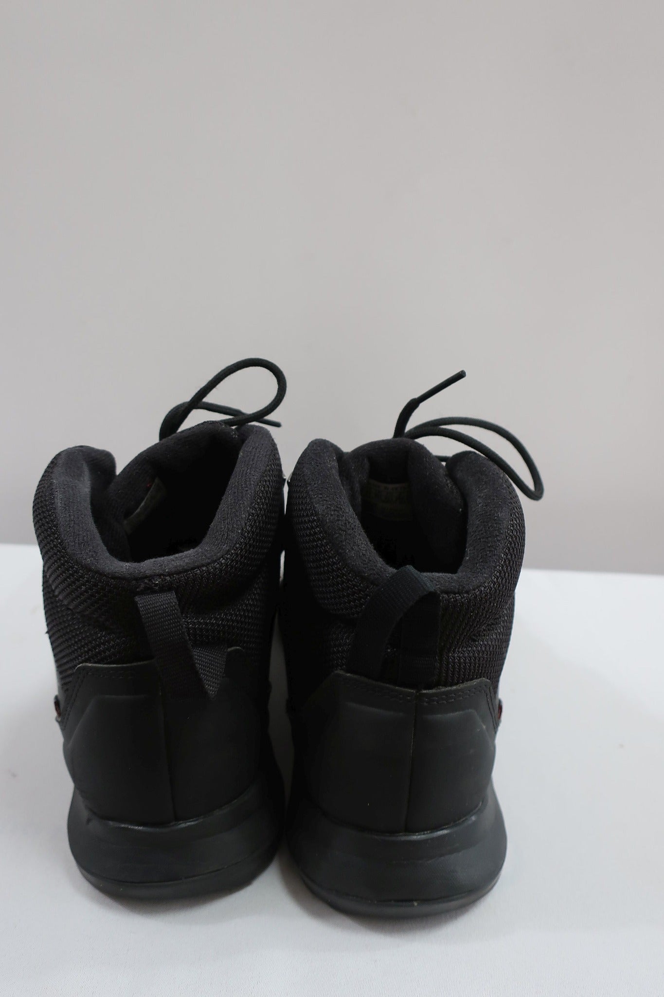 ADIDAS TERREX laisvalaikio batai su Primaloft 44 dydis