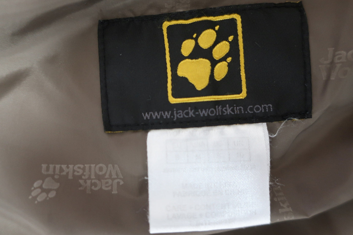 JACK WOLFSKIN moteriškas puspaltis S dydis