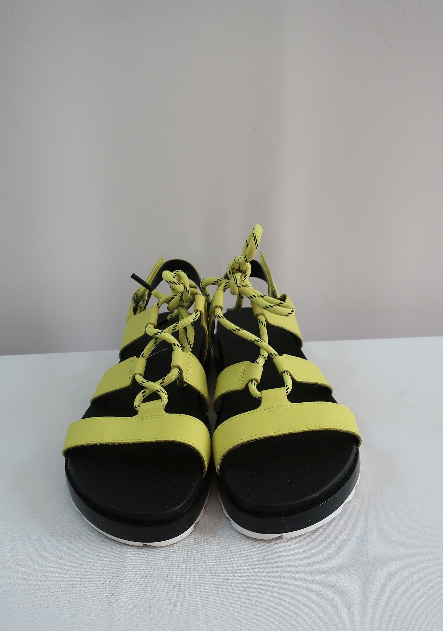 SOREL naujos moteriškos basutės/sandalai 40/40,5 dydis