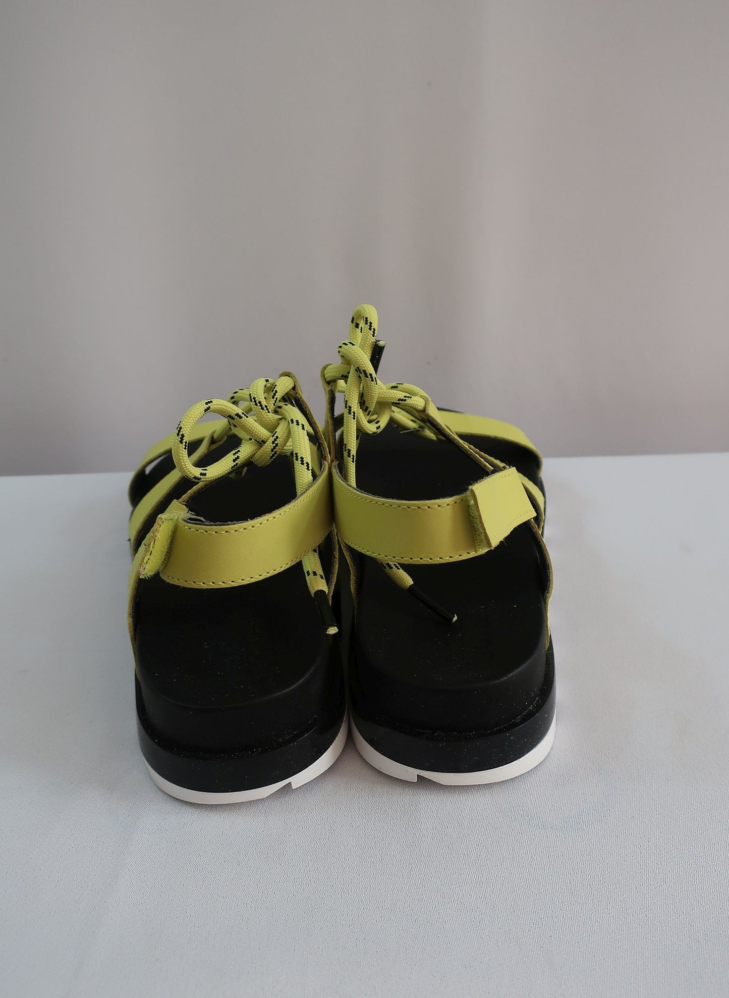 SOREL naujos moteriškos basutės/sandalai 40/40,5 dydis