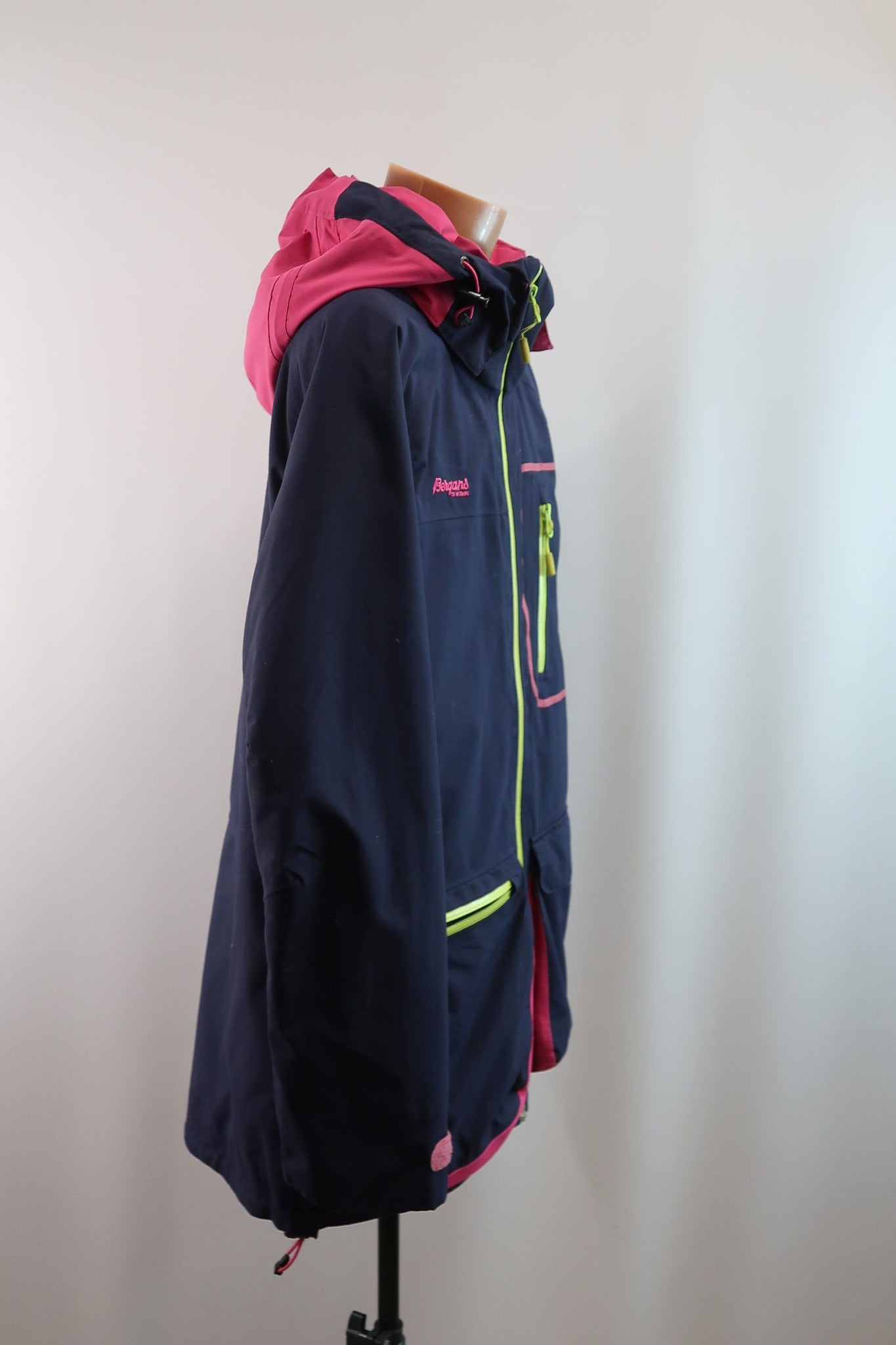 BERGANS vaikiška pašildinta striukė/parka 152 ūgiui