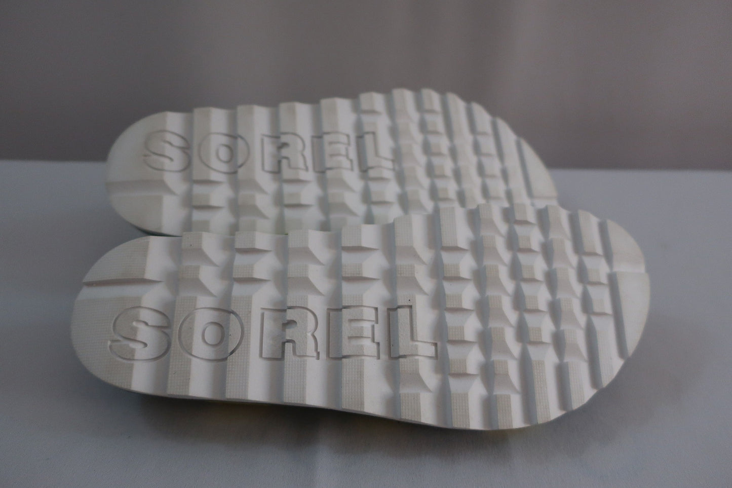 SOREL naujos moteriškos basutės/sandalai 40/40,5 dydis