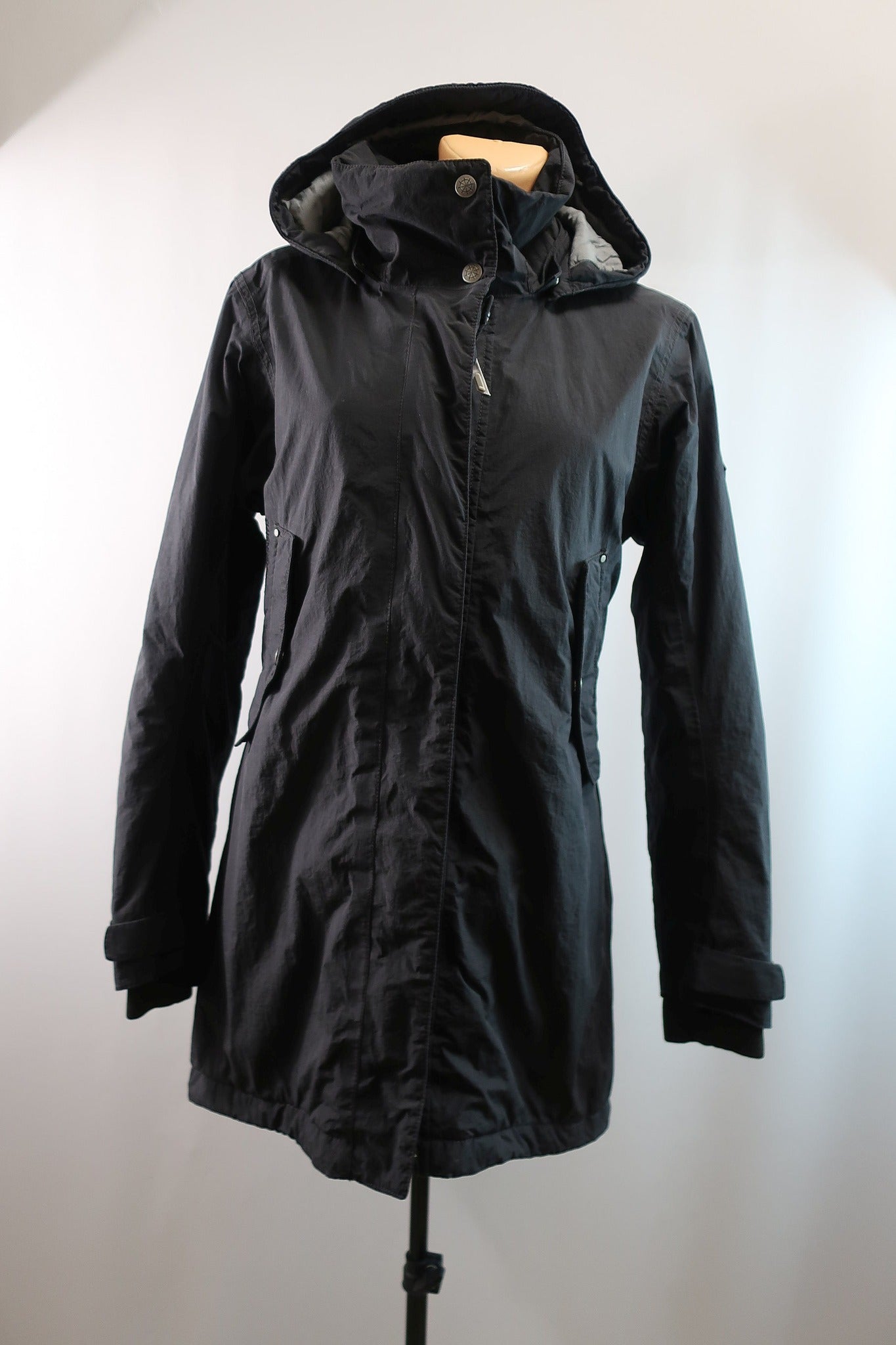 DIDRIKSONS moteriškas puspaltis/parka 36/38 dydis