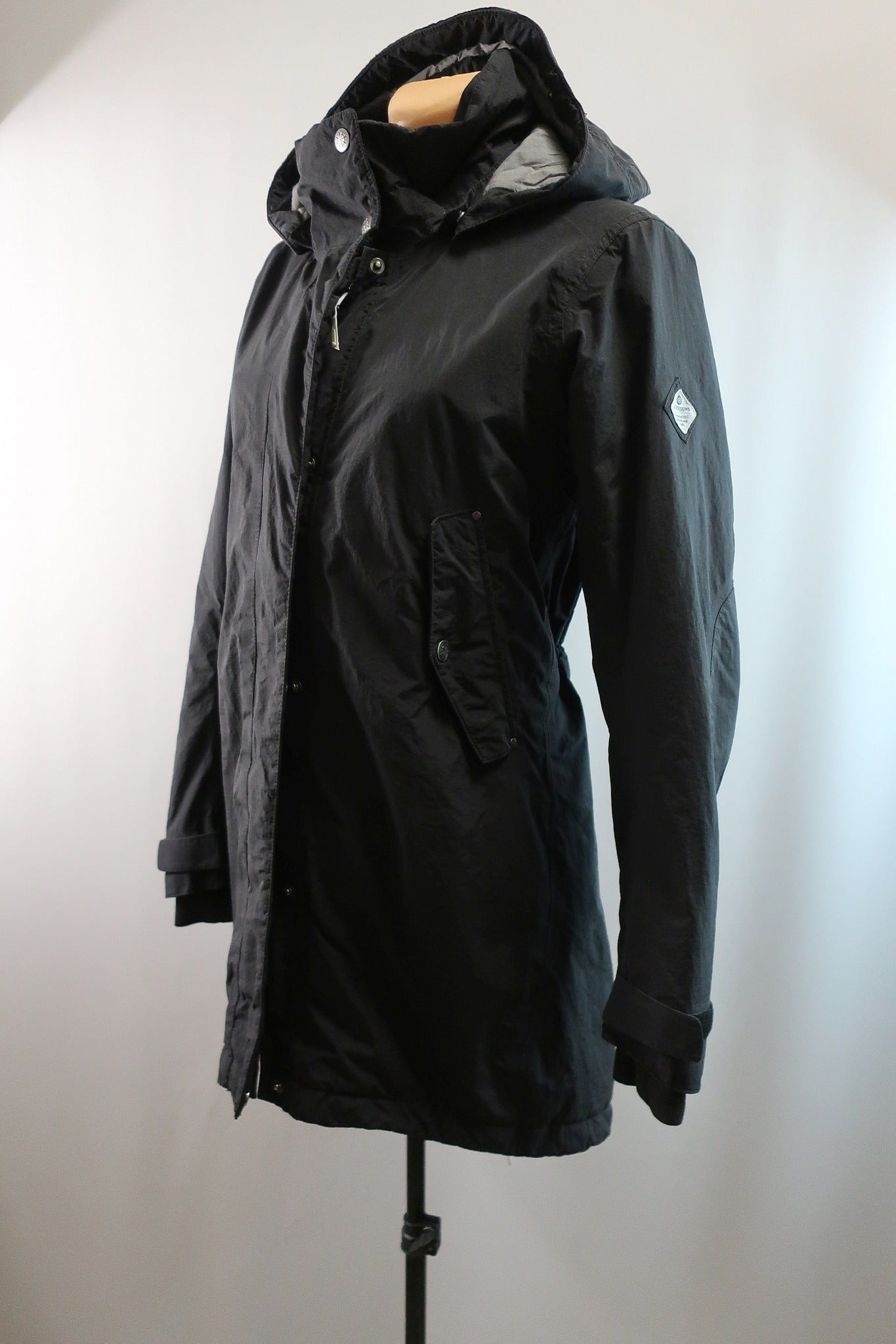 DIDRIKSONS moteriškas puspaltis/parka 36/38 dydis