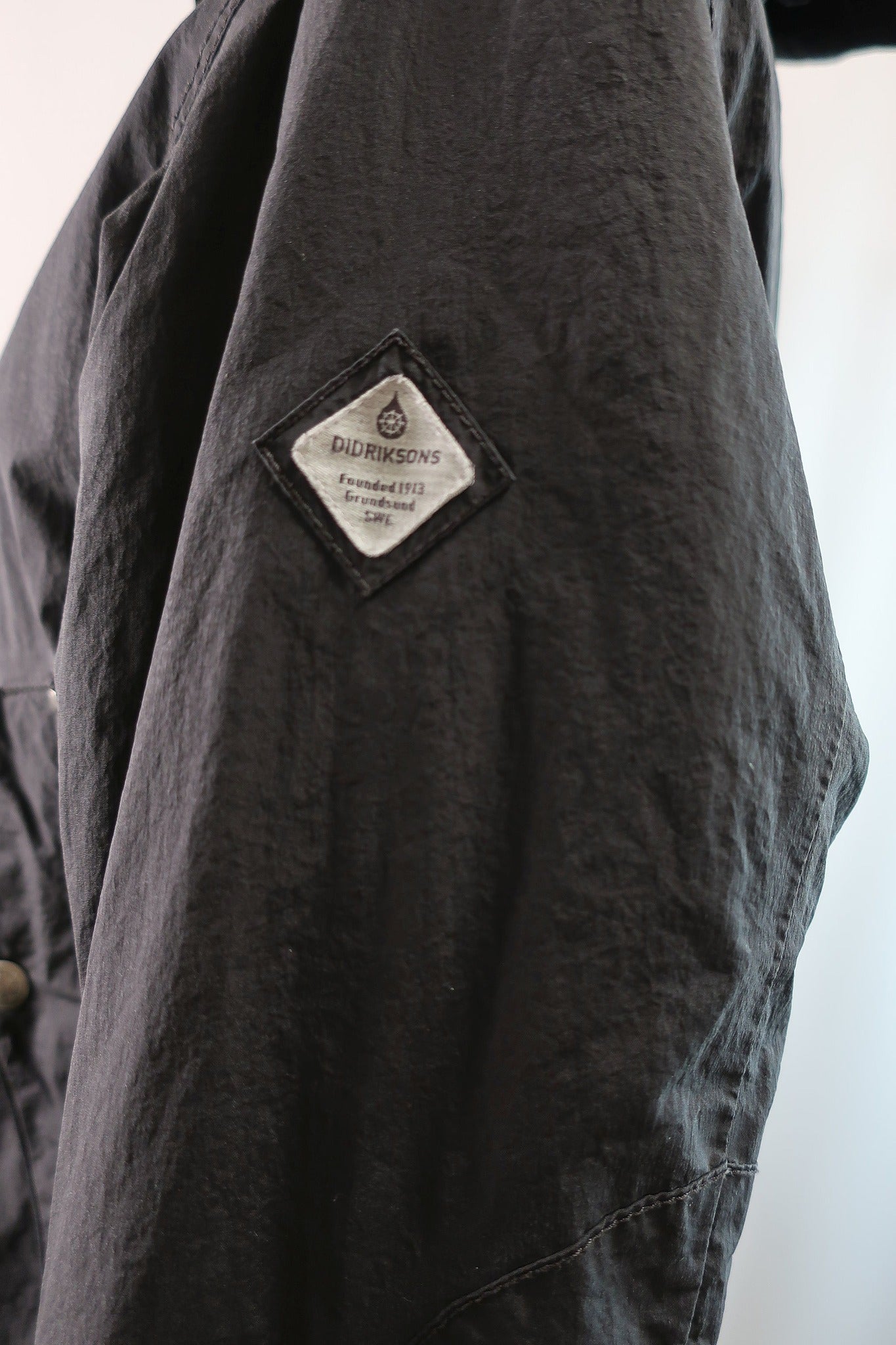 DIDRIKSONS moteriškas puspaltis/parka 36/38 dydis