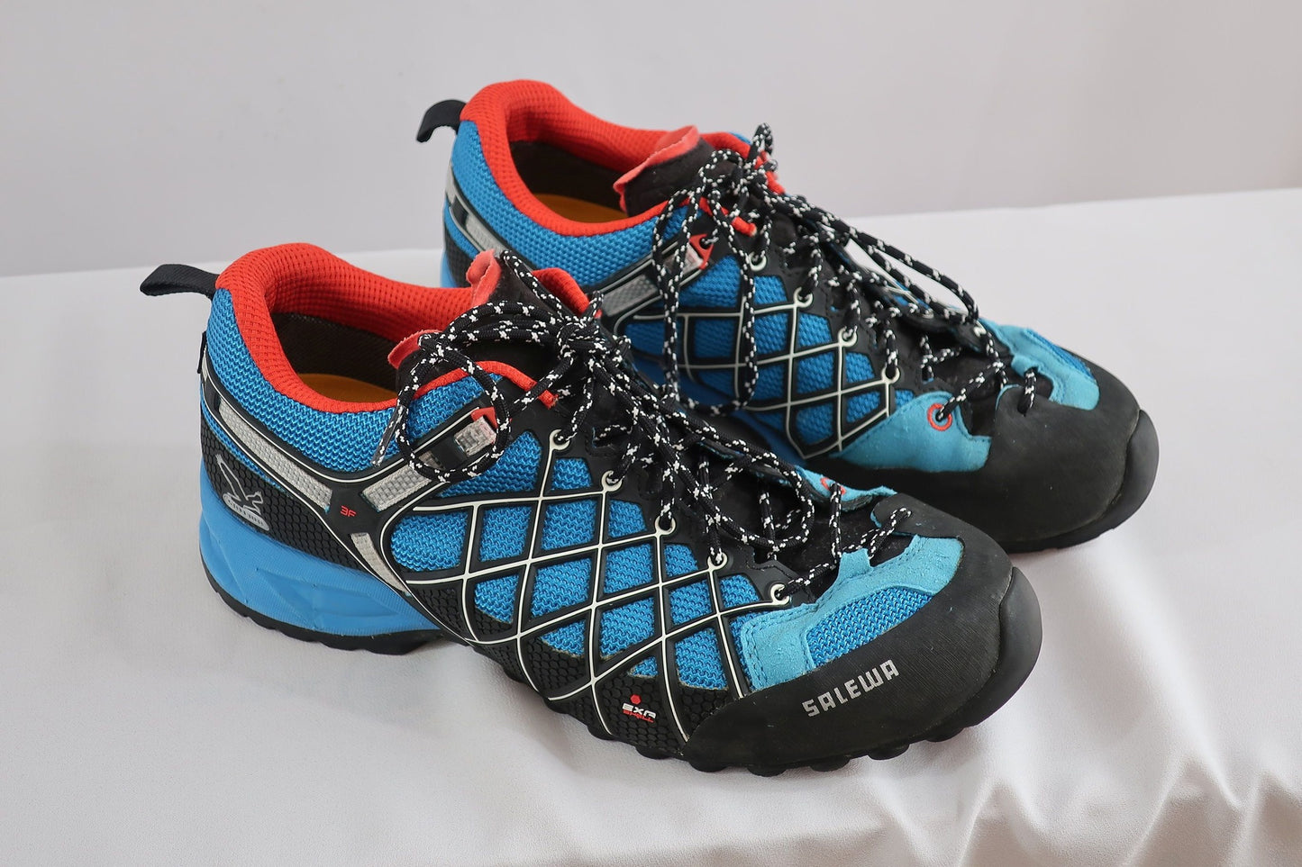 SALEWA laisvalaikio, žygio batai 42/42,5 dydis