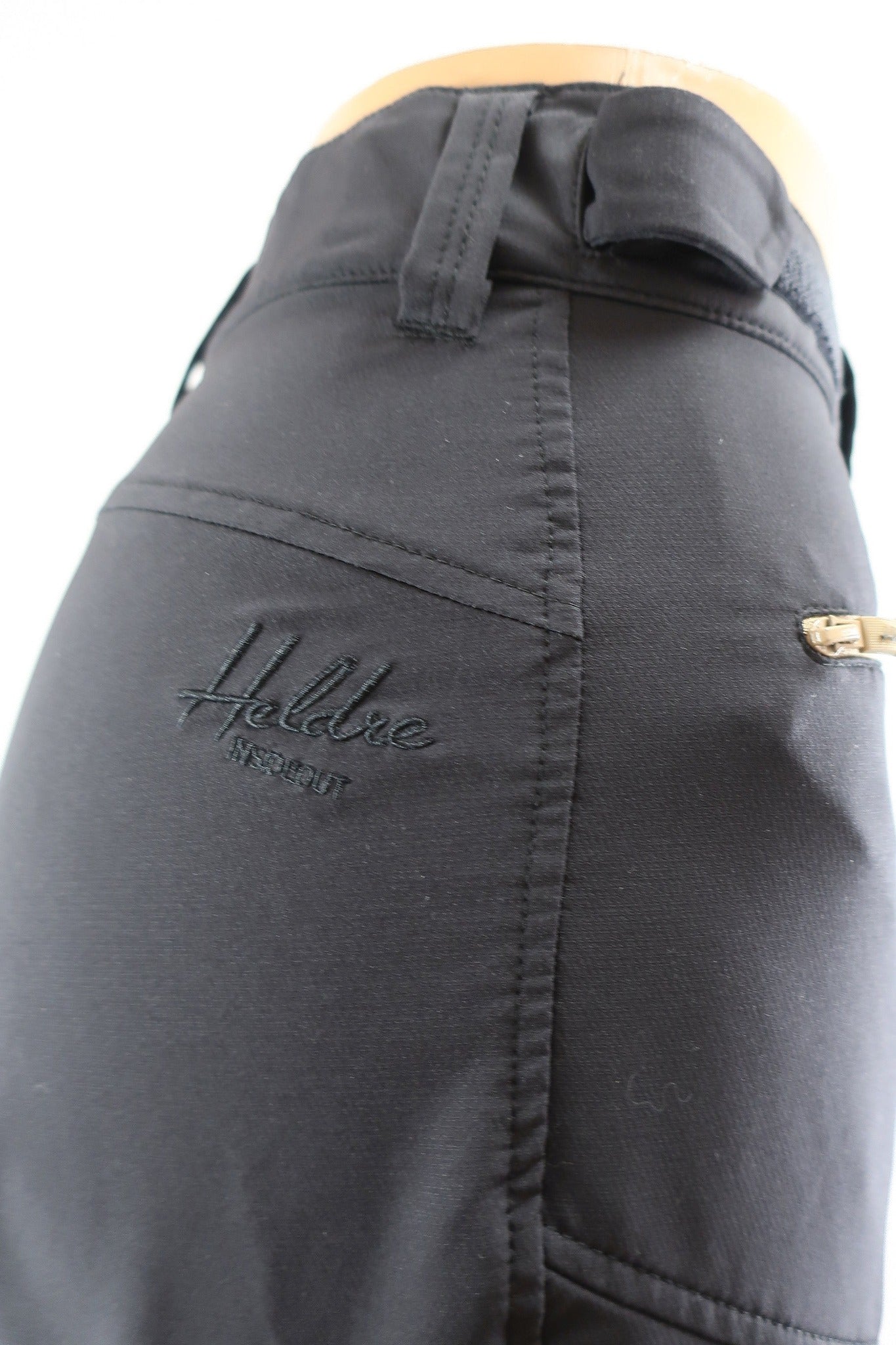 HELDRE vyriškos laisvalaikio, trekingo kelnės M dydis