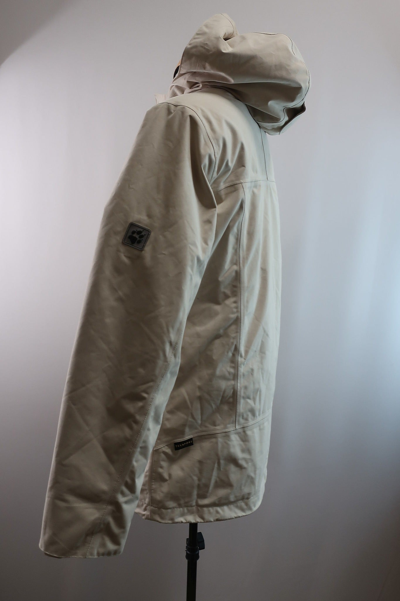 JACK WOLFSKIN moteriška striukė M dydis