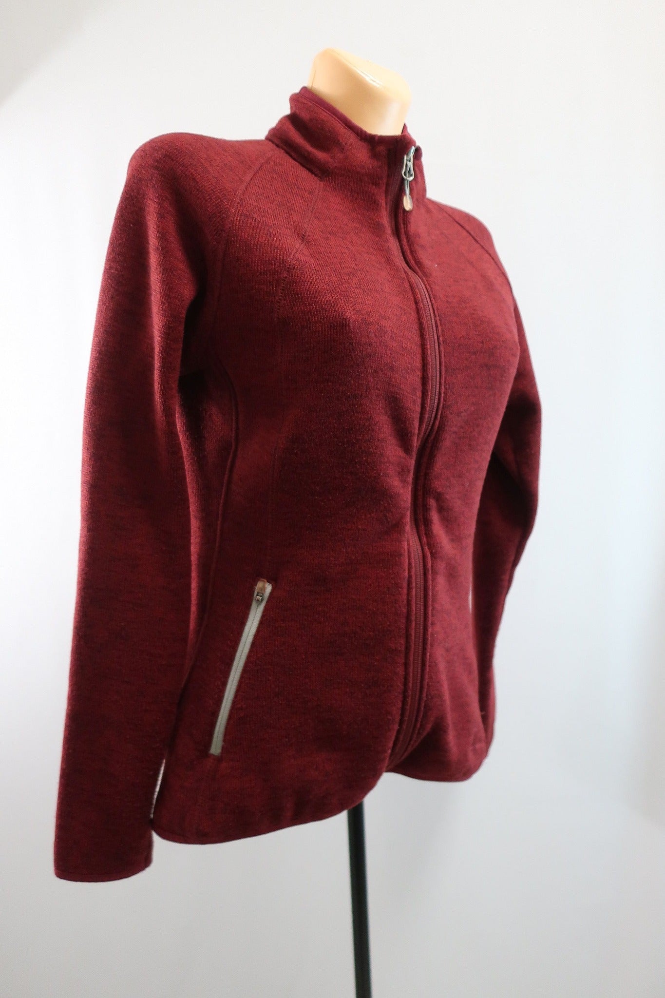 EDDIE BAUER moteriškas šiltukas S/M dydis