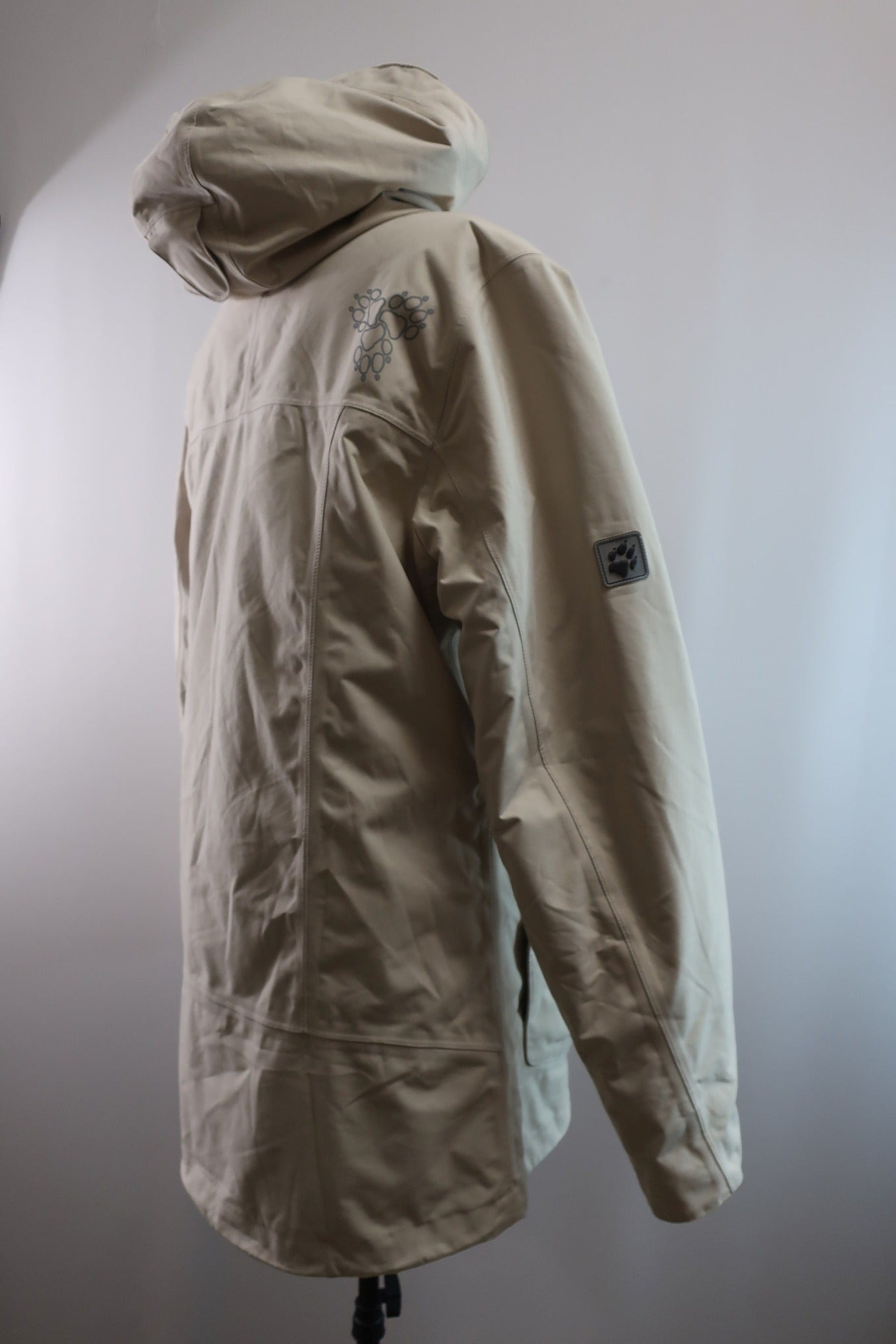 JACK WOLFSKIN moteriška striukė M dydis