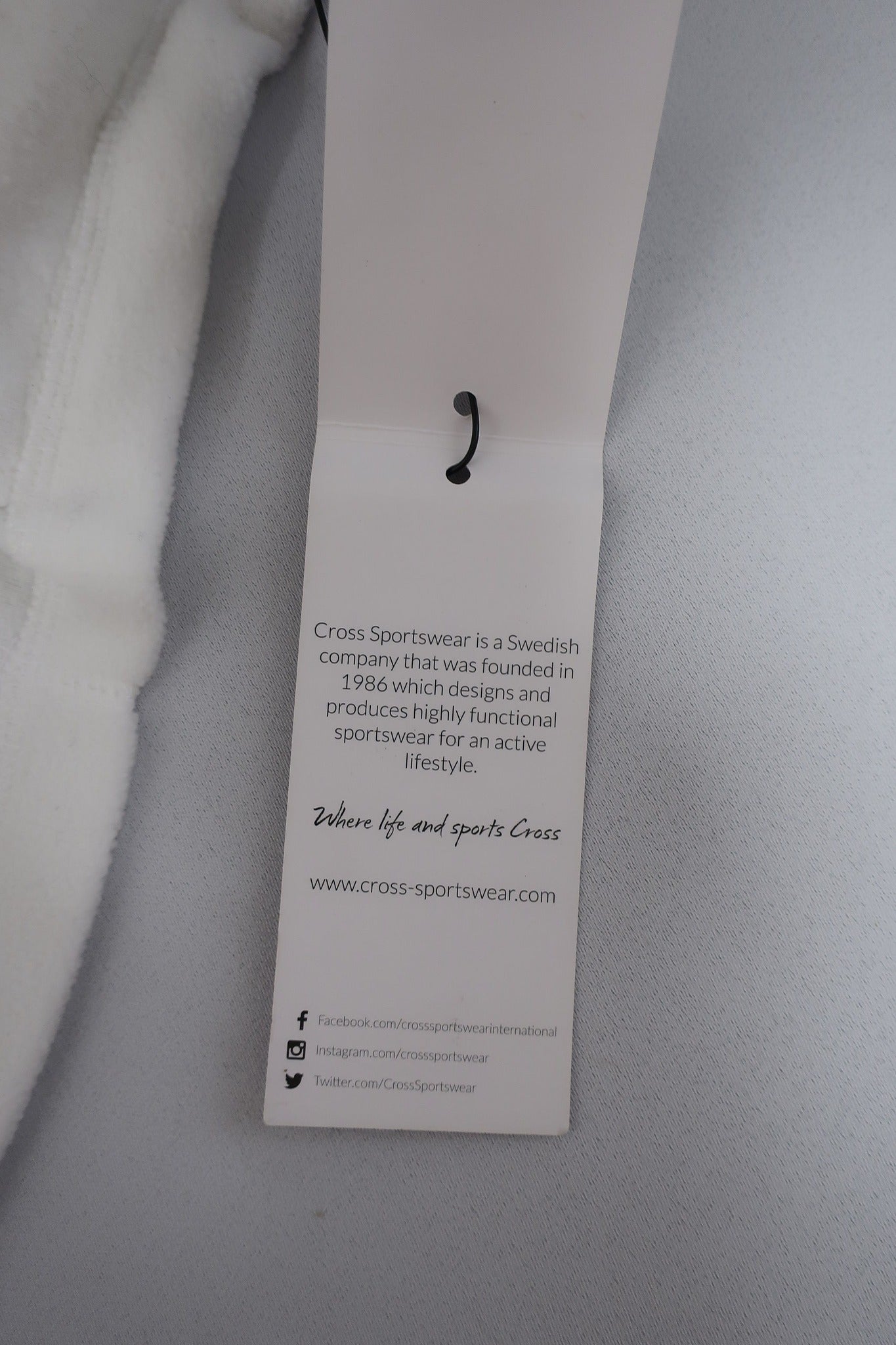 CROSS naujas moteriškas flisinis šiltukas 44 dydis